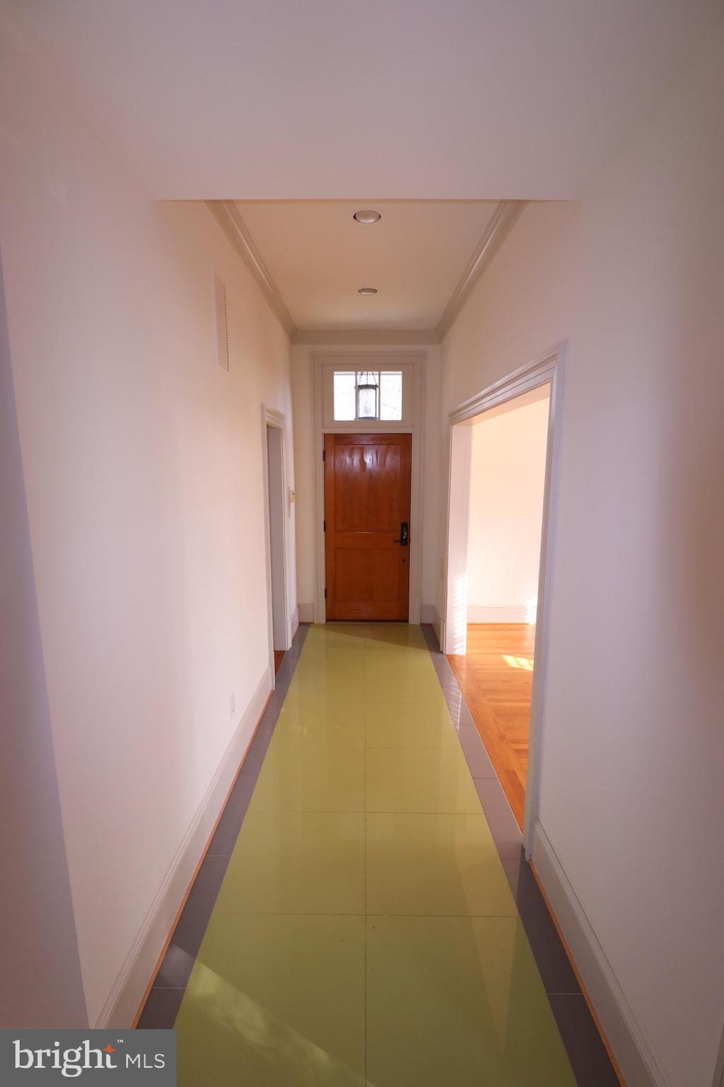 WILLET HEIGHTS - Residential Lease