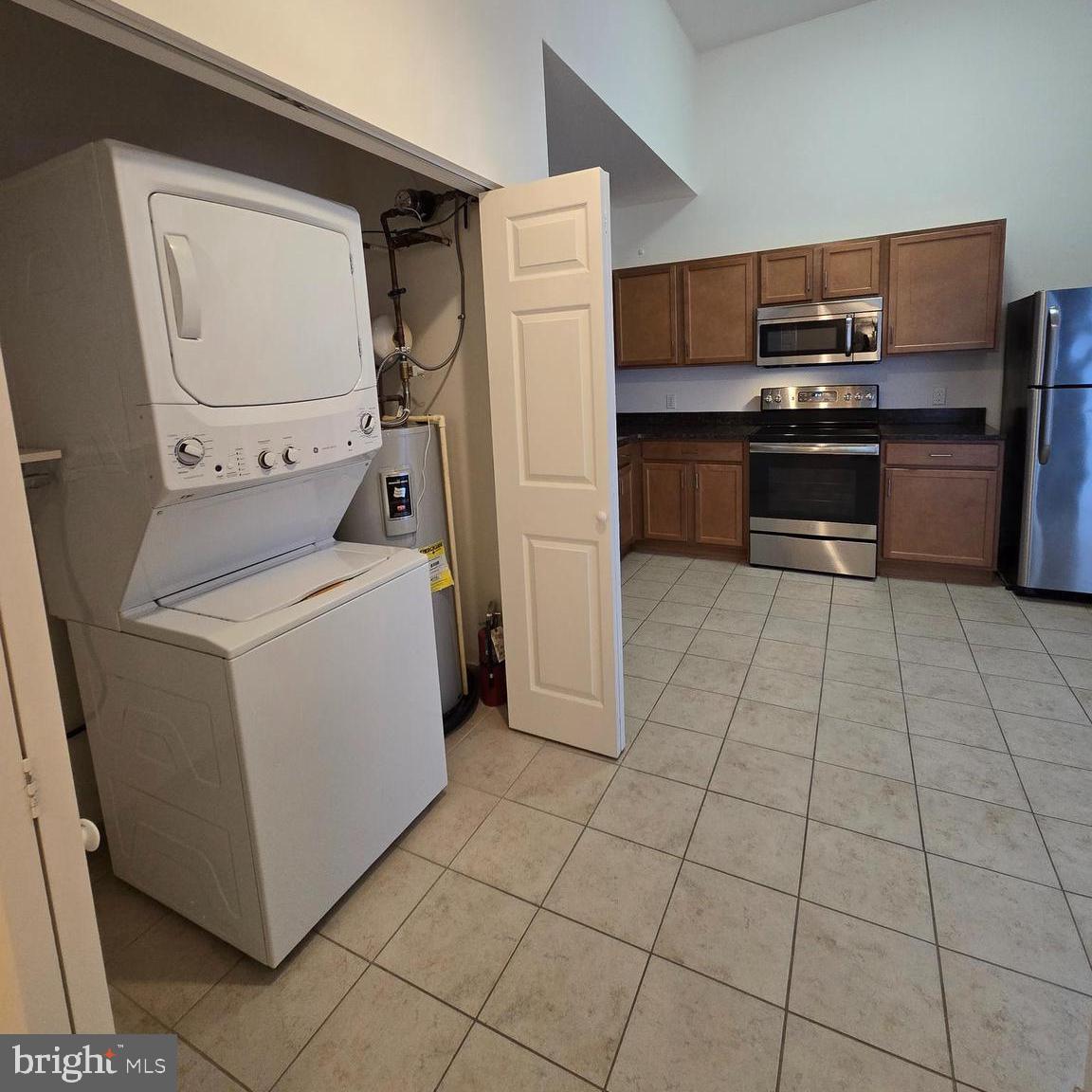 MANAYUNK - Residential Lease