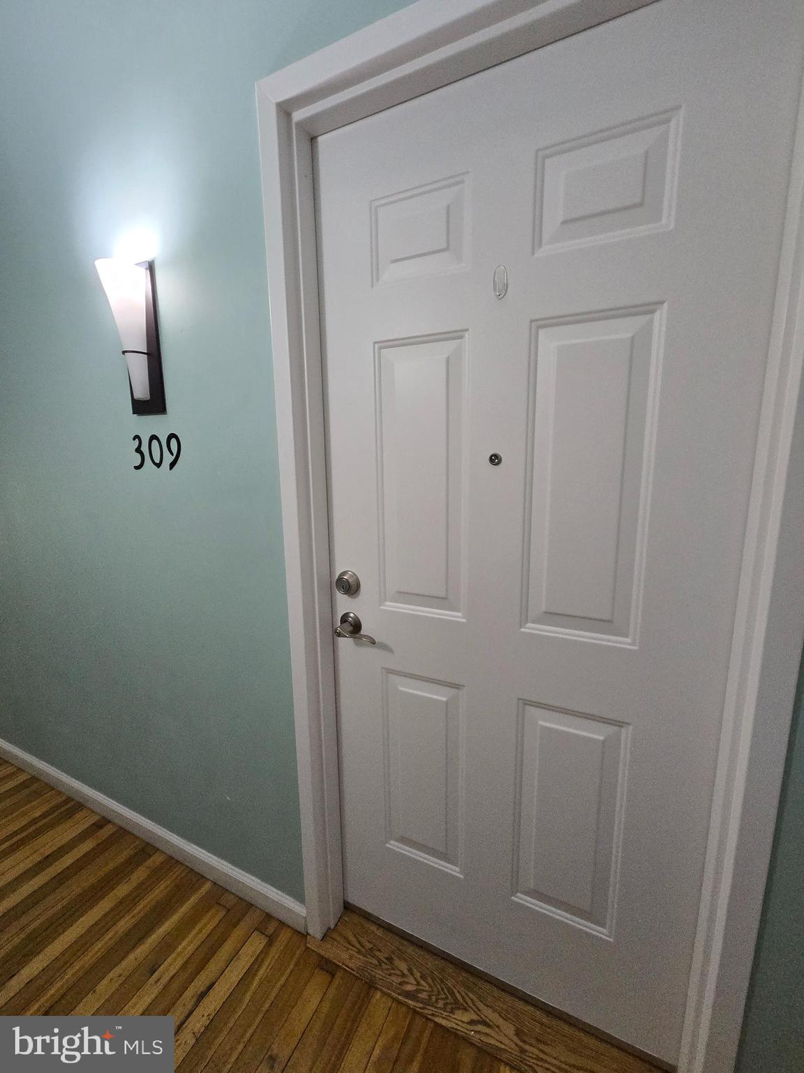 MANAYUNK - Residential Lease