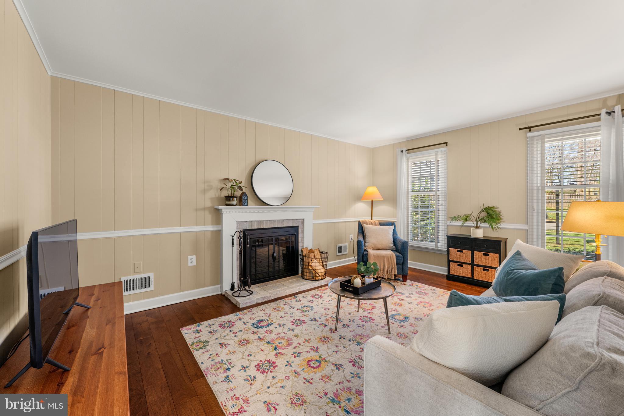 BURKE STATION SQUARE - Residential