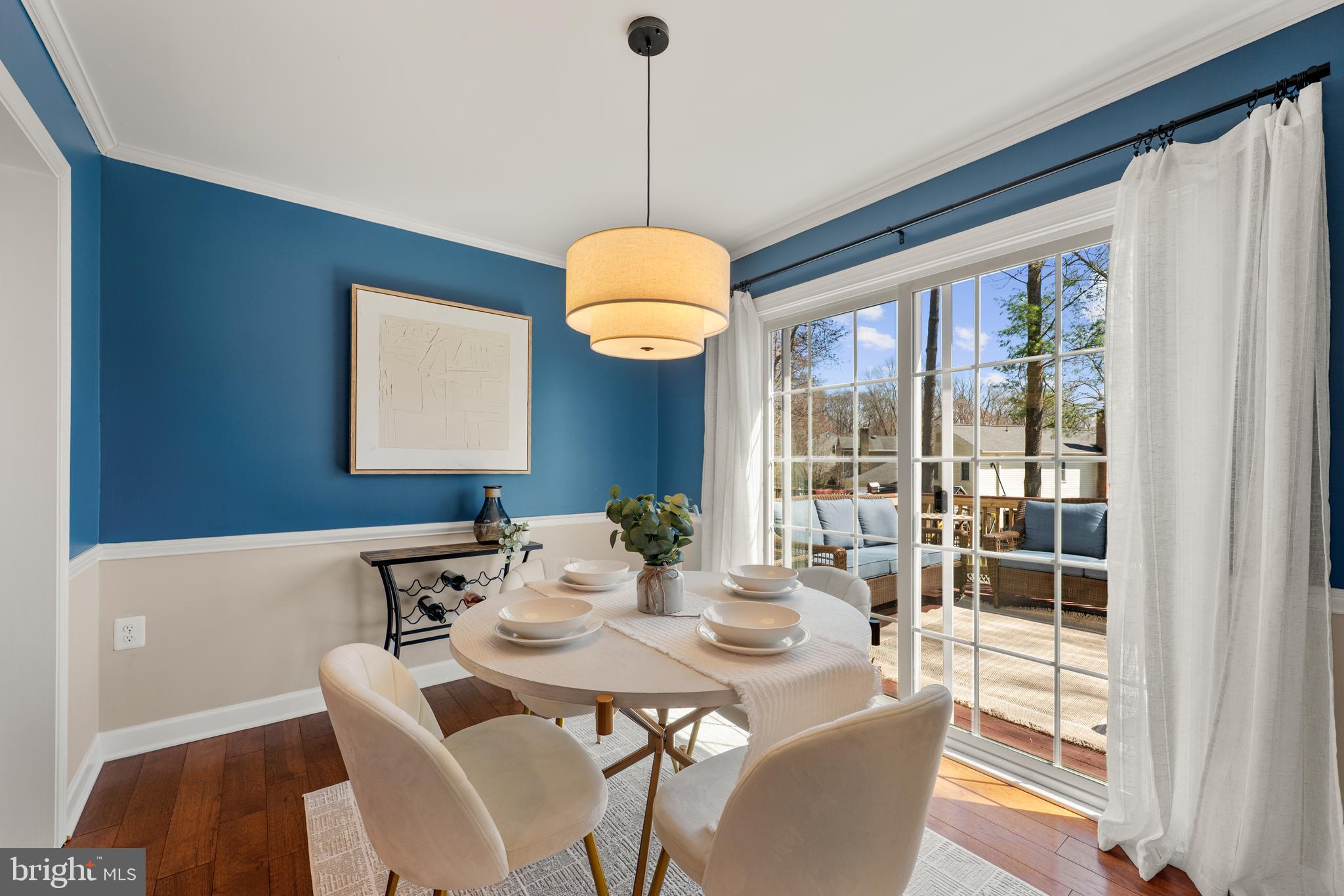 BURKE STATION SQUARE - Residential