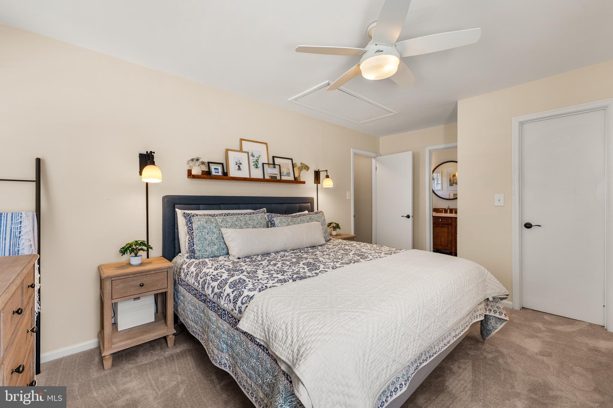 BURKE STATION SQUARE - Residential