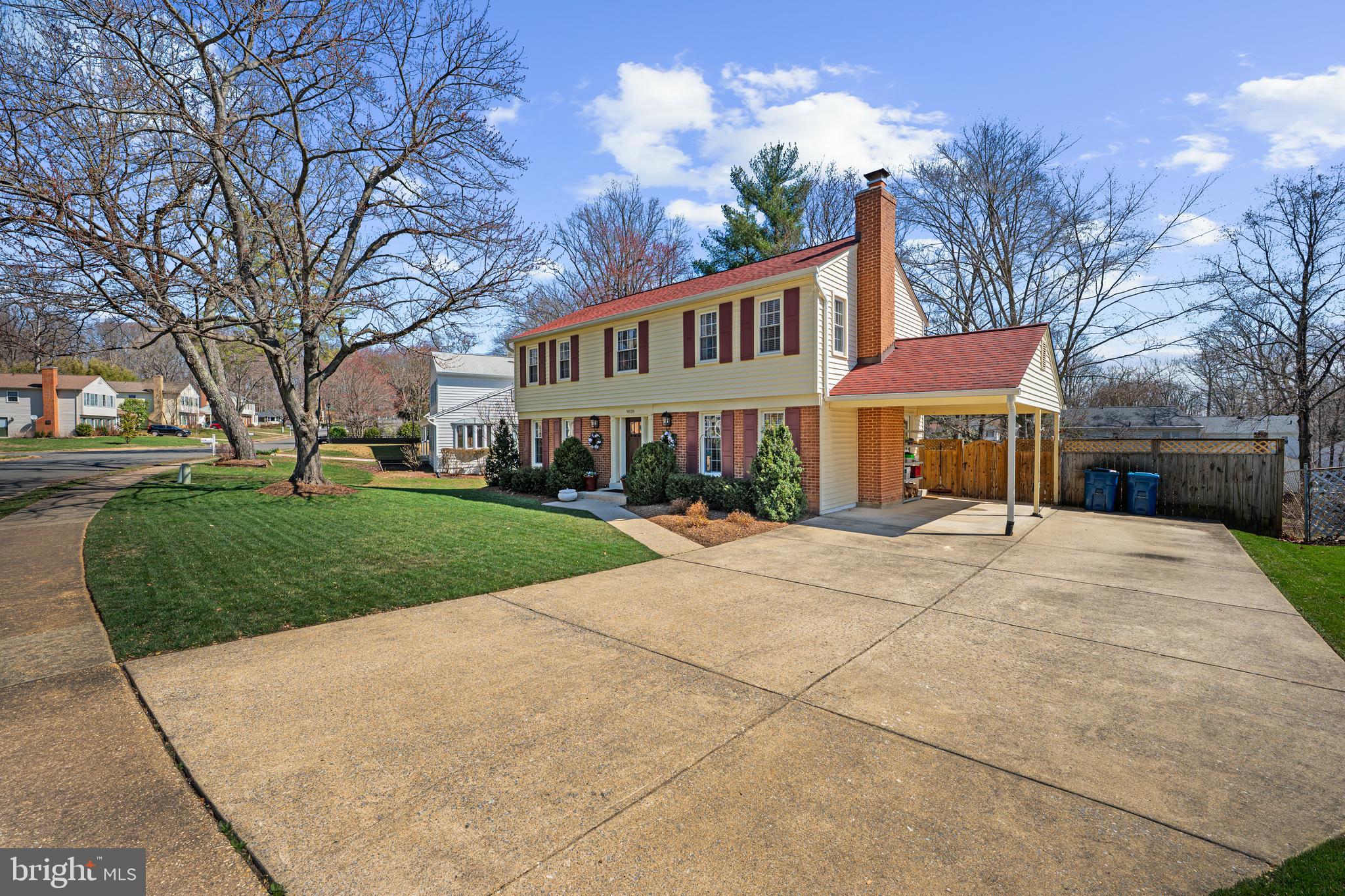 BURKE STATION SQUARE - Residential