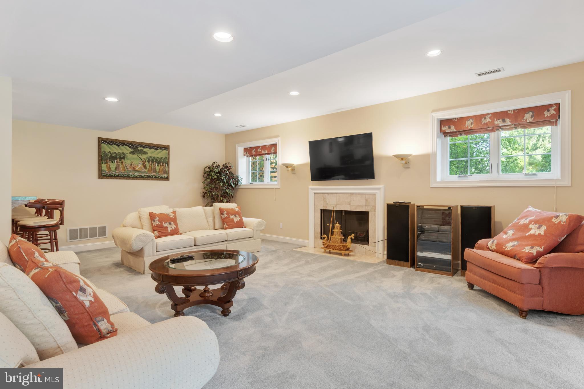 ARDROSSAN - Residential