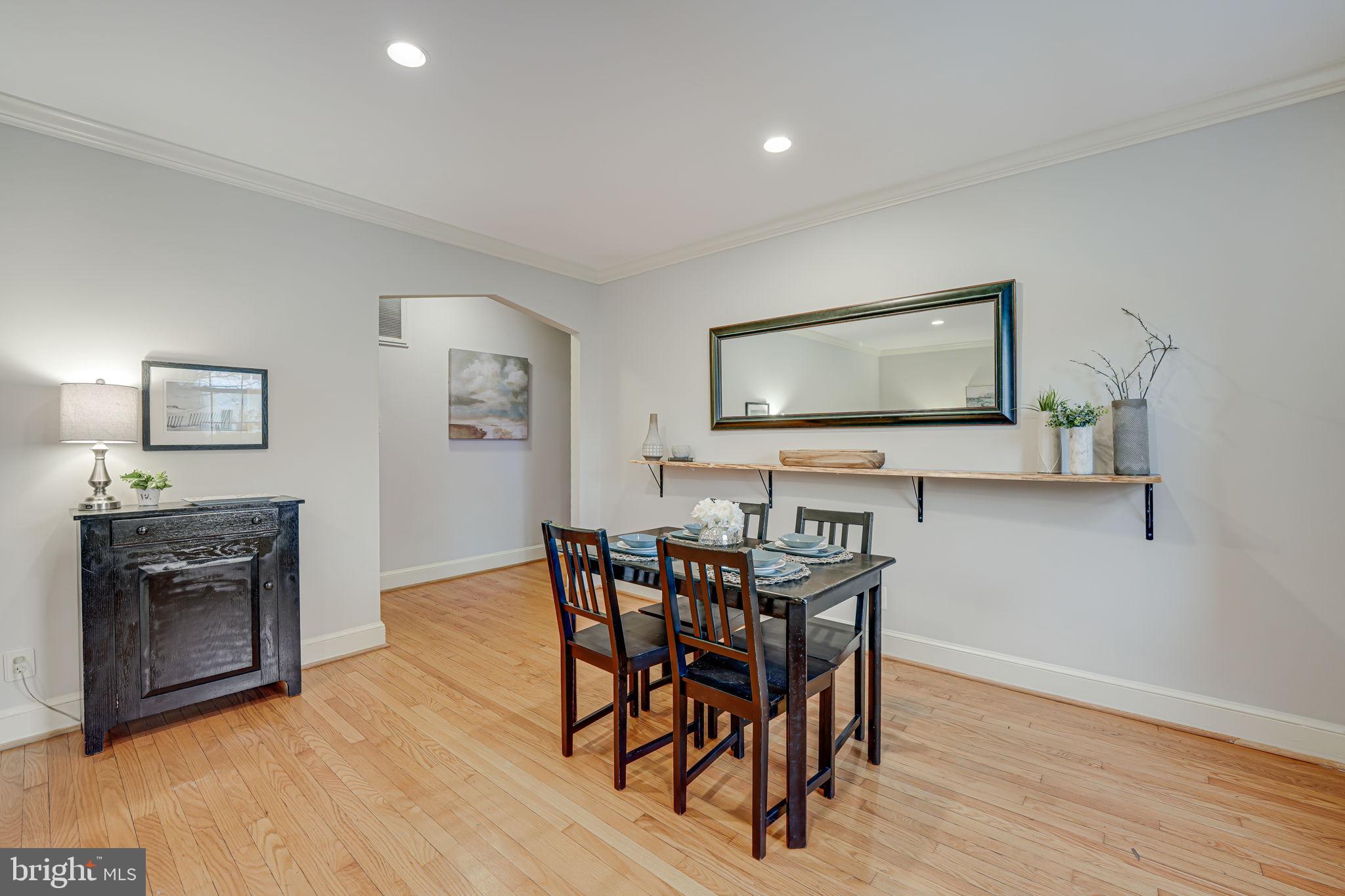 ROSEMONT STATION - Residential