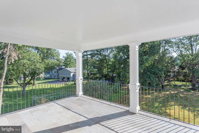 SPRING LAKE - Residential