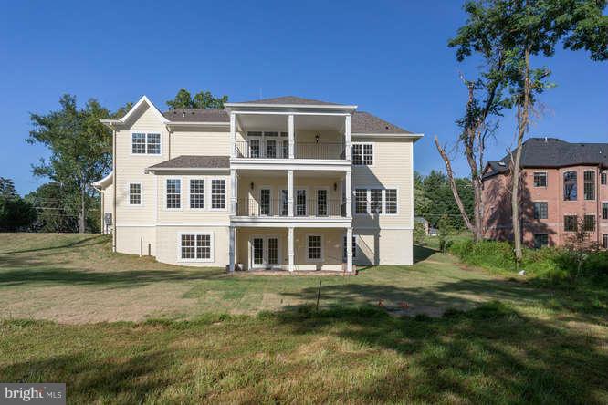 SPRING LAKE - Residential