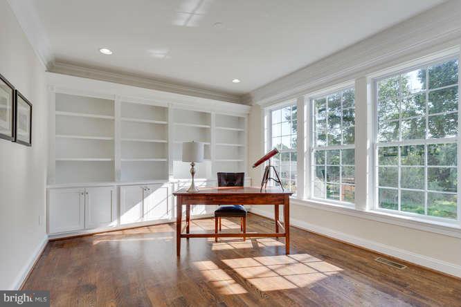 SPRING LAKE - Residential