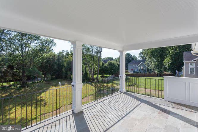 SPRING LAKE - Residential