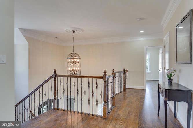 SPRING LAKE - Residential