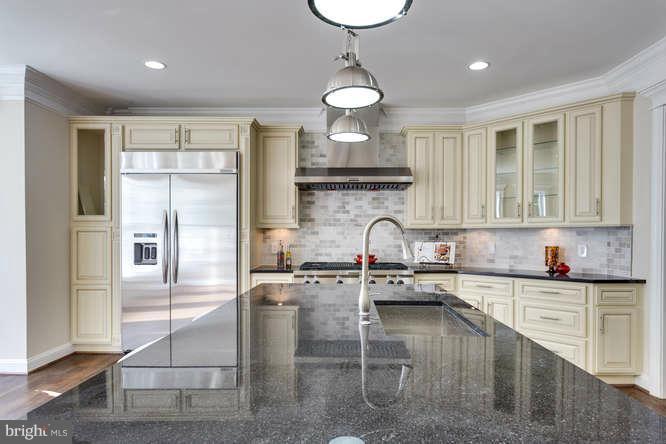 SPRING LAKE - Residential