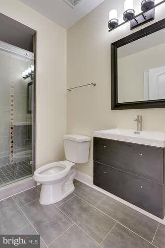 SPRING LAKE - Residential