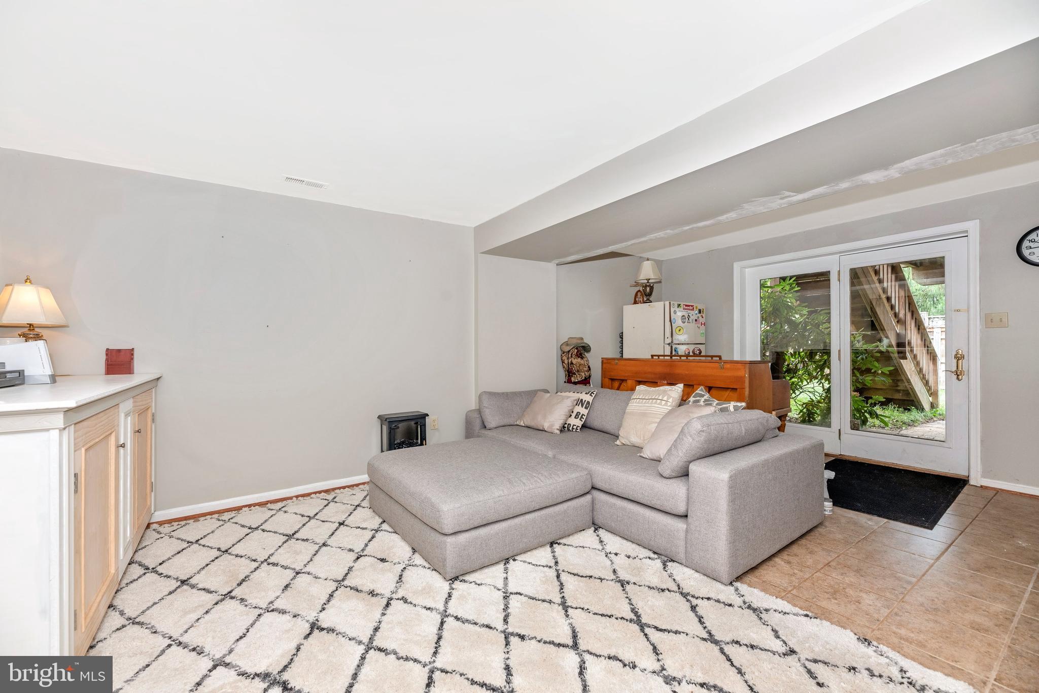 WHITTIER - Residential