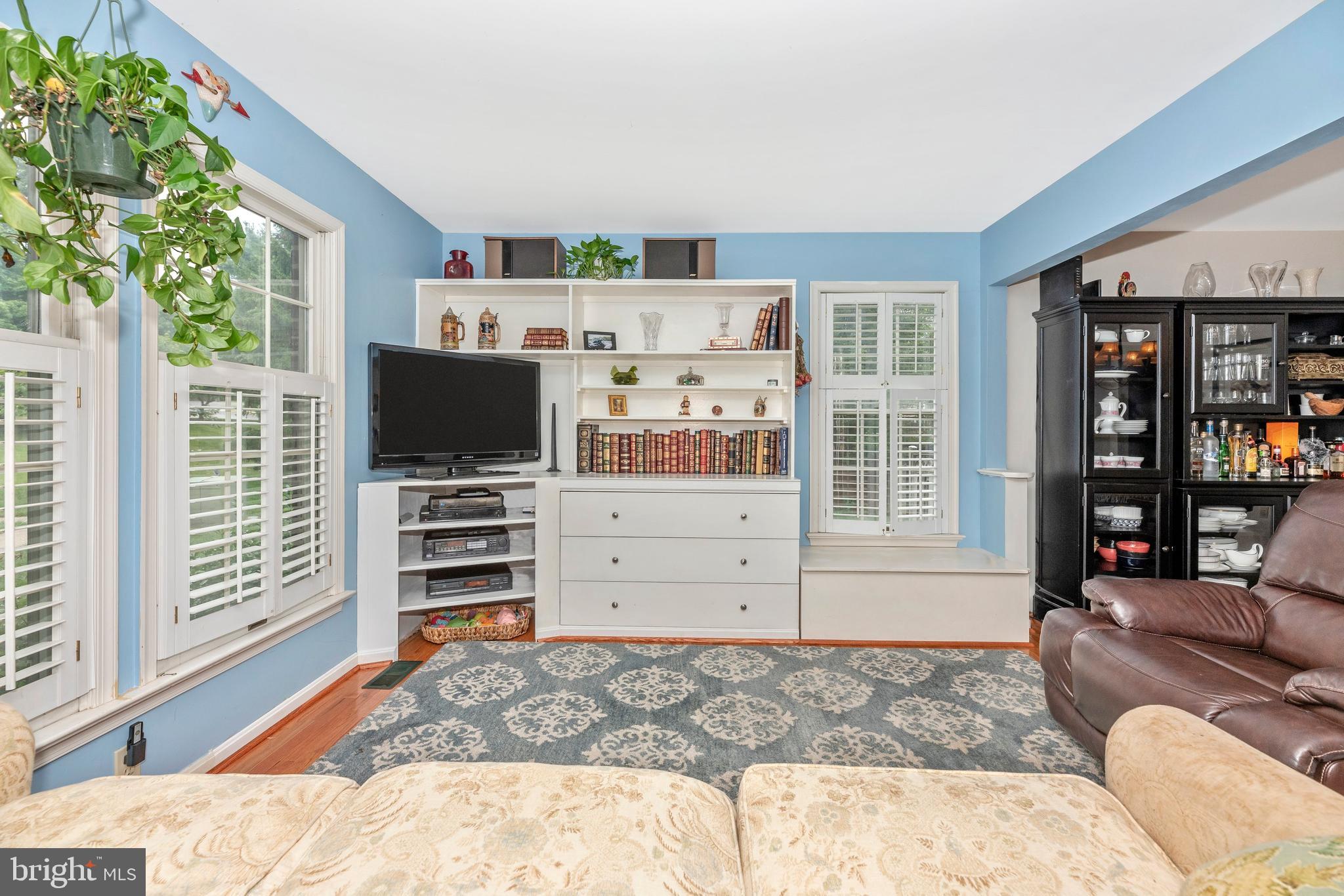 WHITTIER - Residential