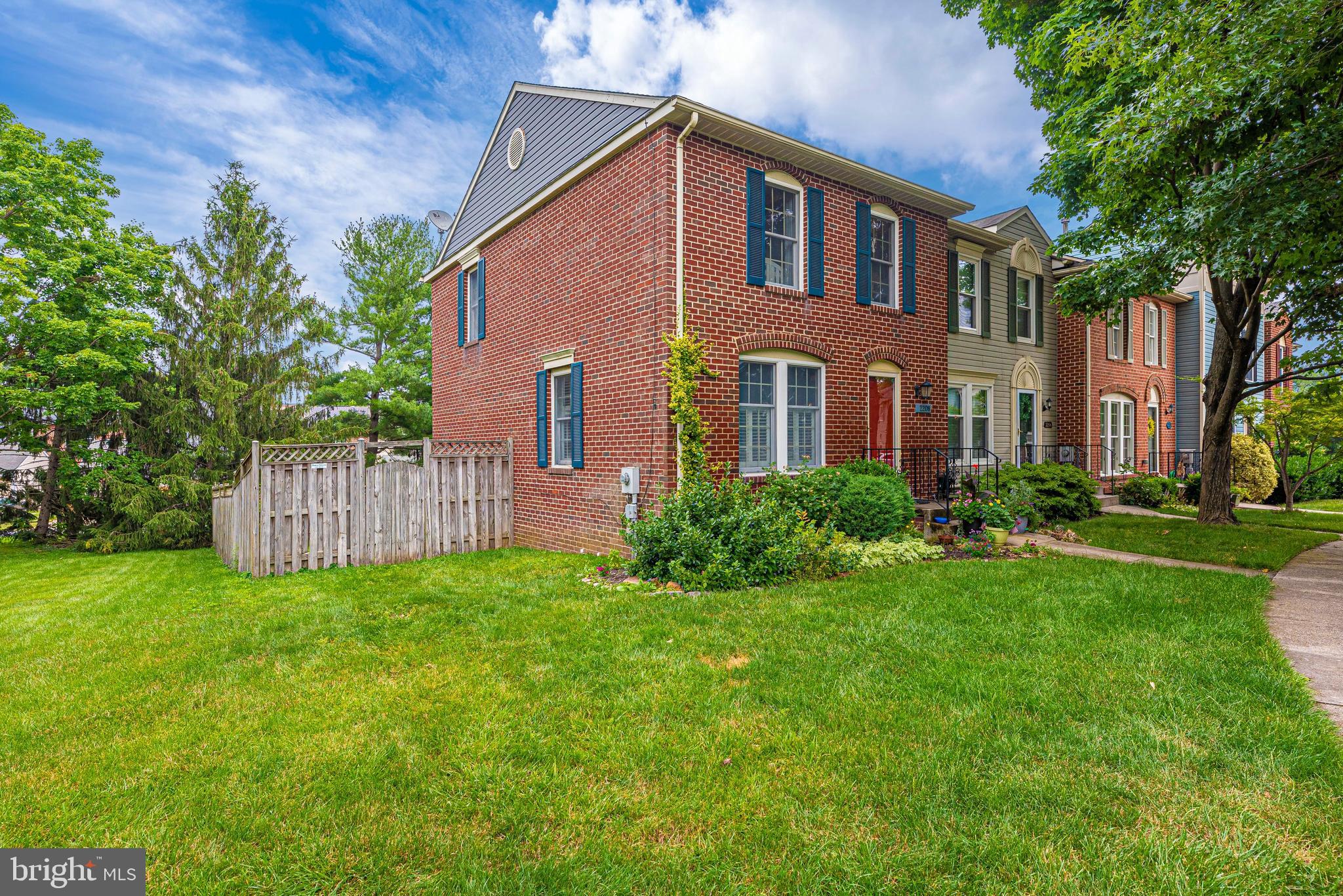 WHITTIER - Residential