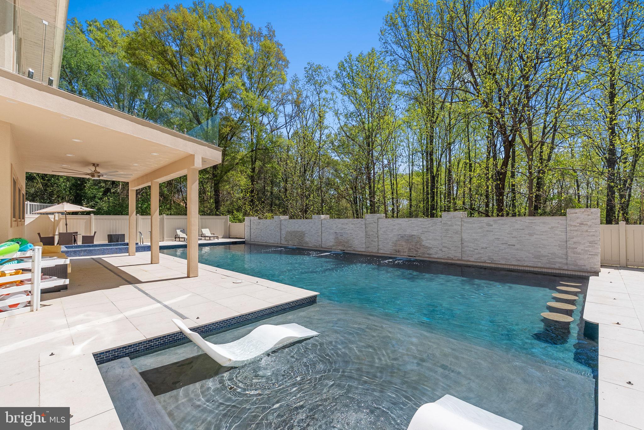 NORTH CLUB - Residential