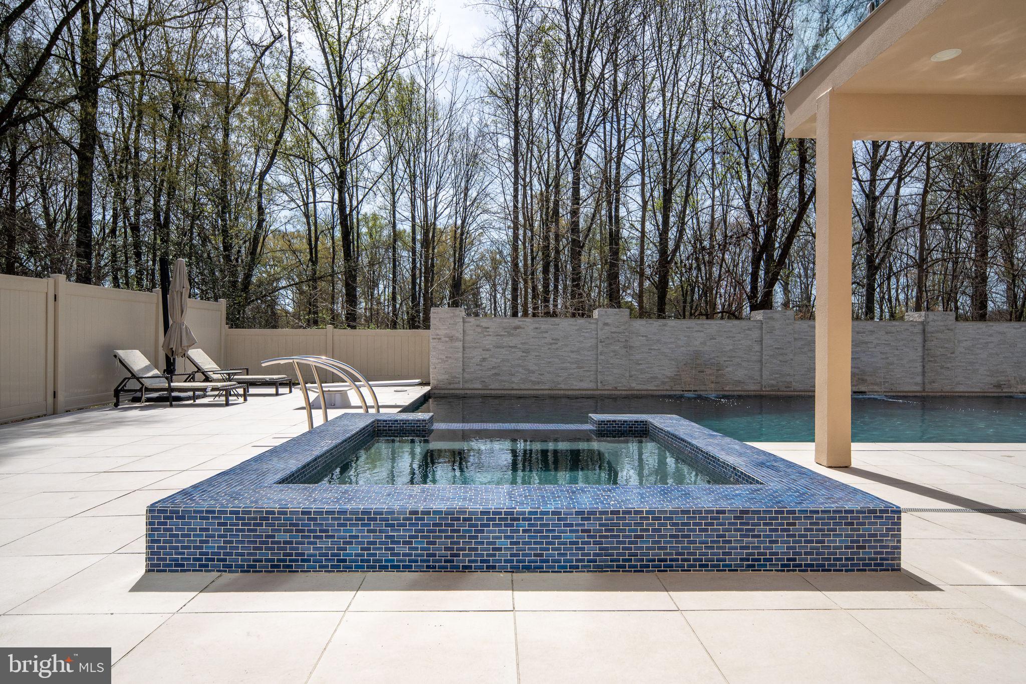 NORTH CLUB - Residential