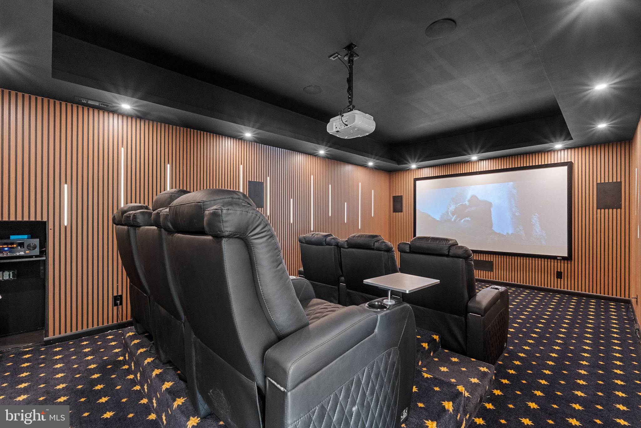 NORTH CLUB - Residential