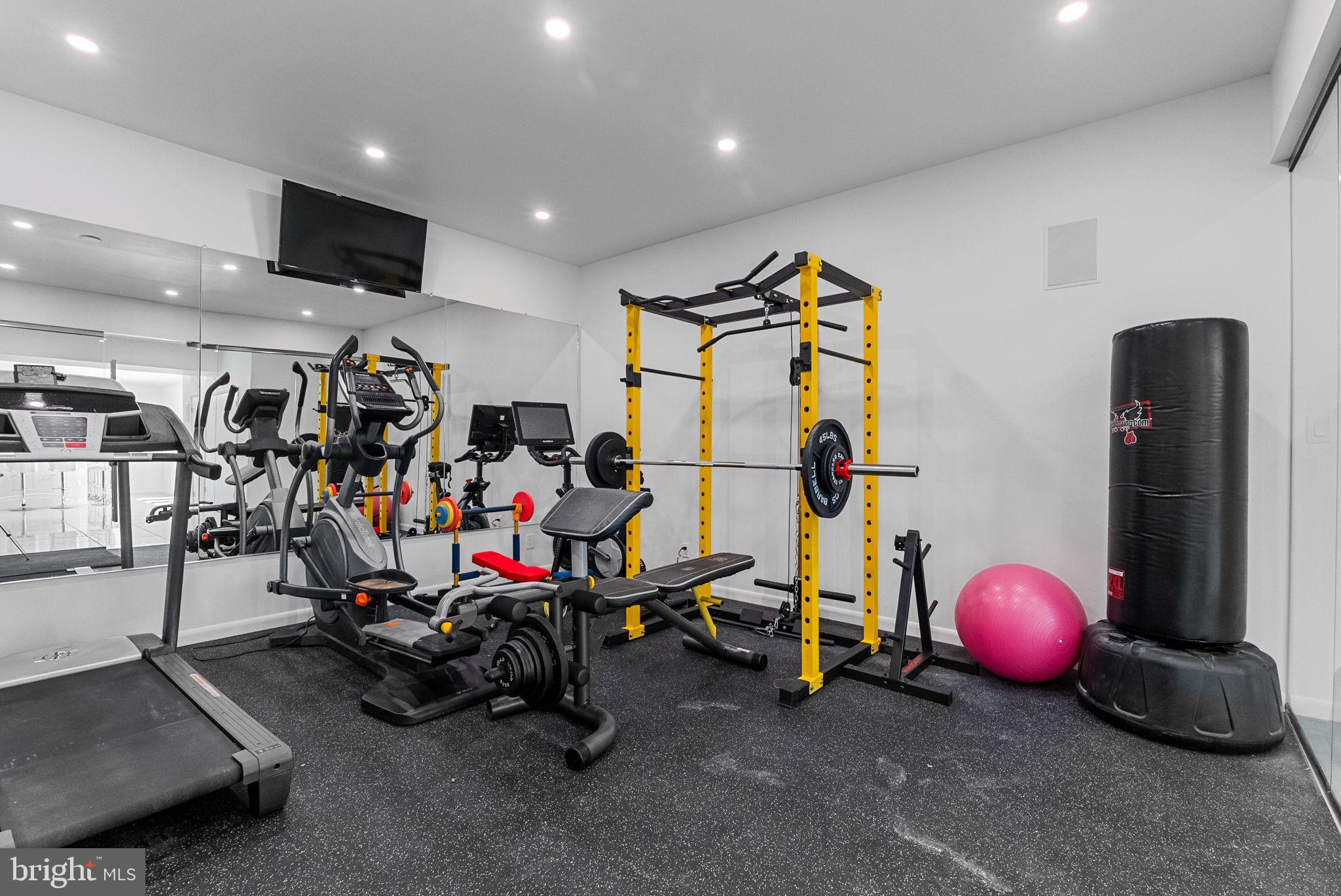 NORTH CLUB - Residential