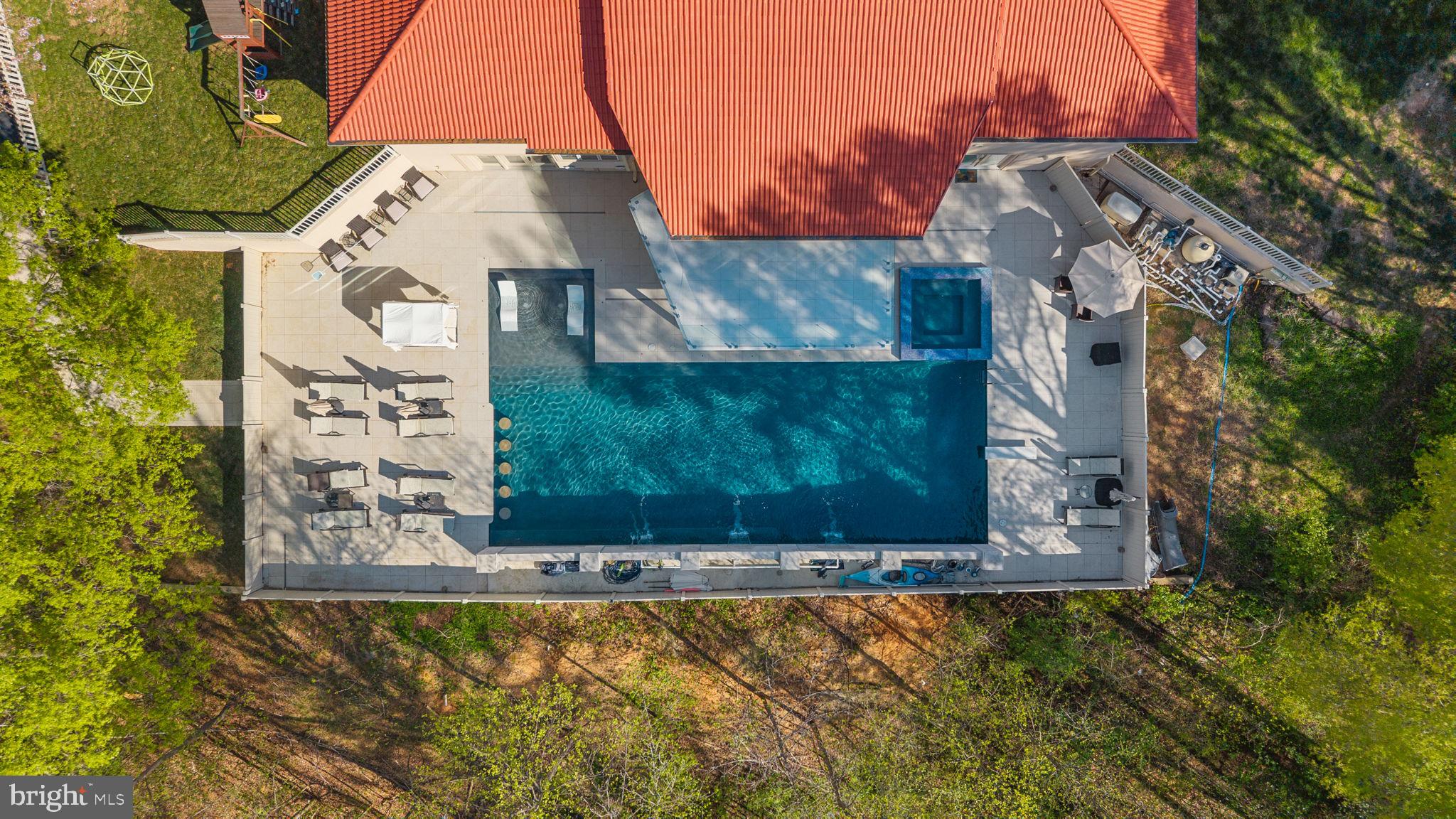 NORTH CLUB - Residential