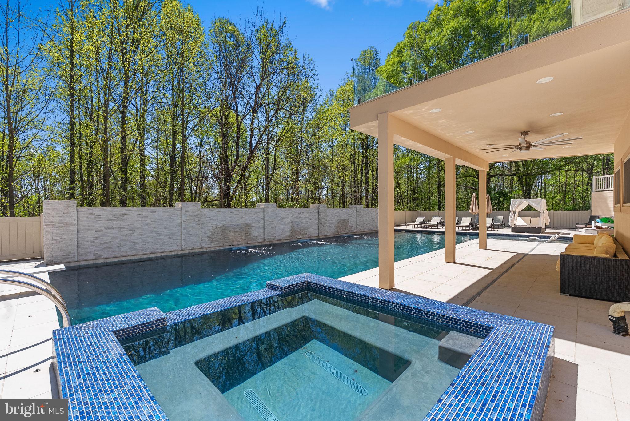 NORTH CLUB - Residential