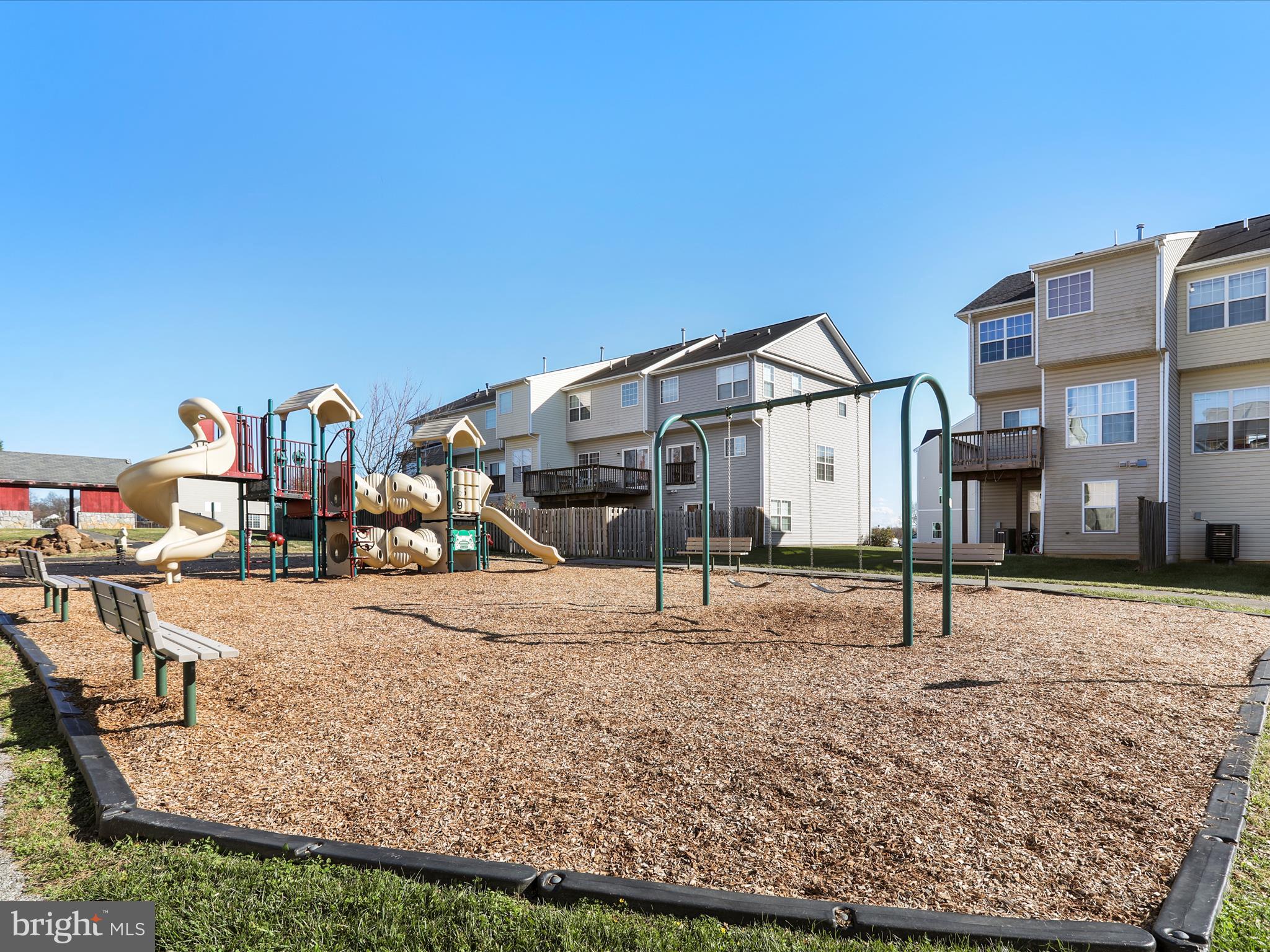 LIBERTY RUN - Residential