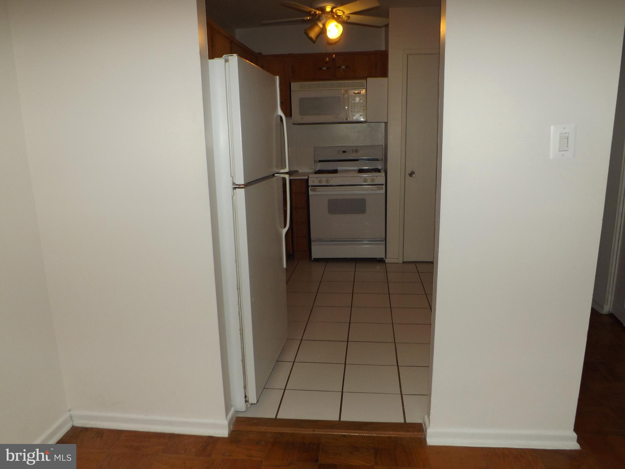 MOSBY WOODS GARDEN - Residential