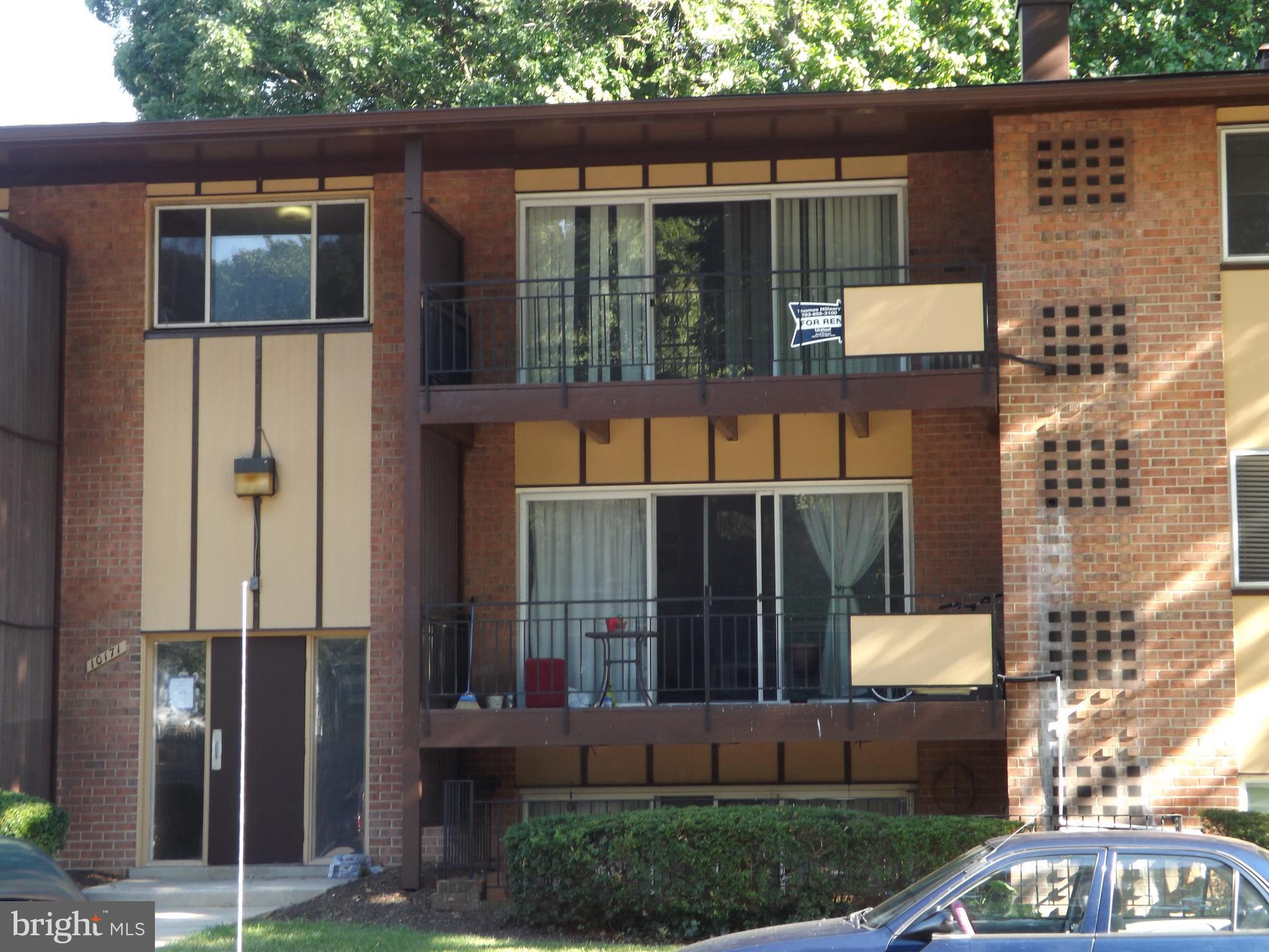 MOSBY WOODS GARDEN - Residential