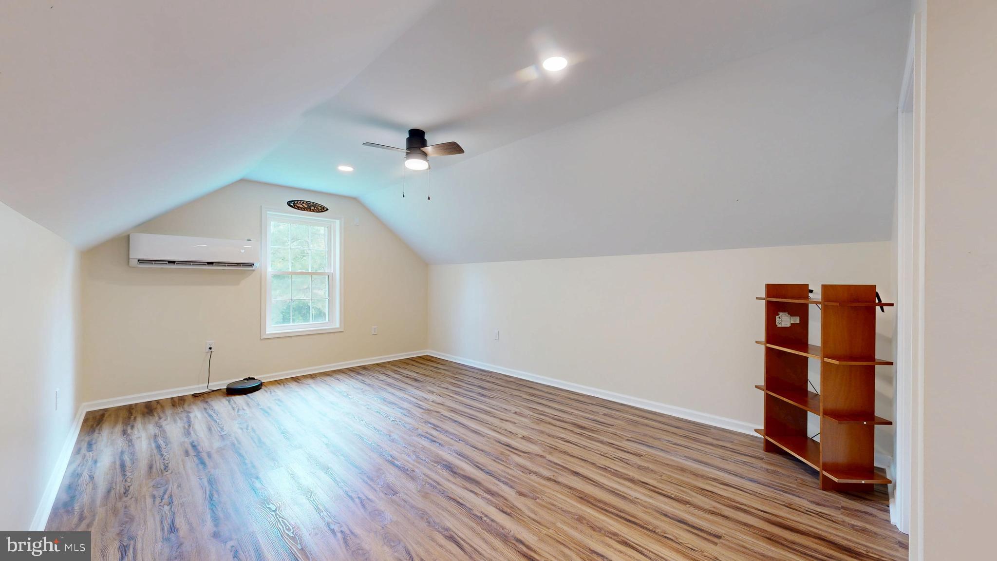 COOLSPRING MANOR - Residential