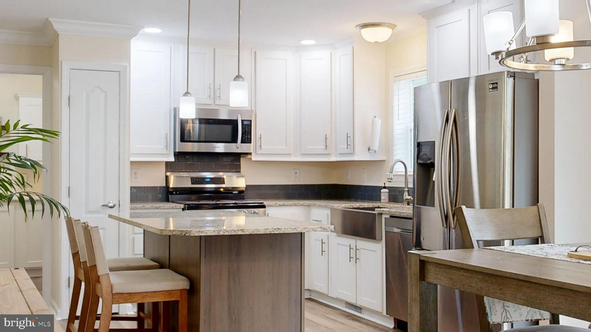 COOLSPRING MANOR - Residential