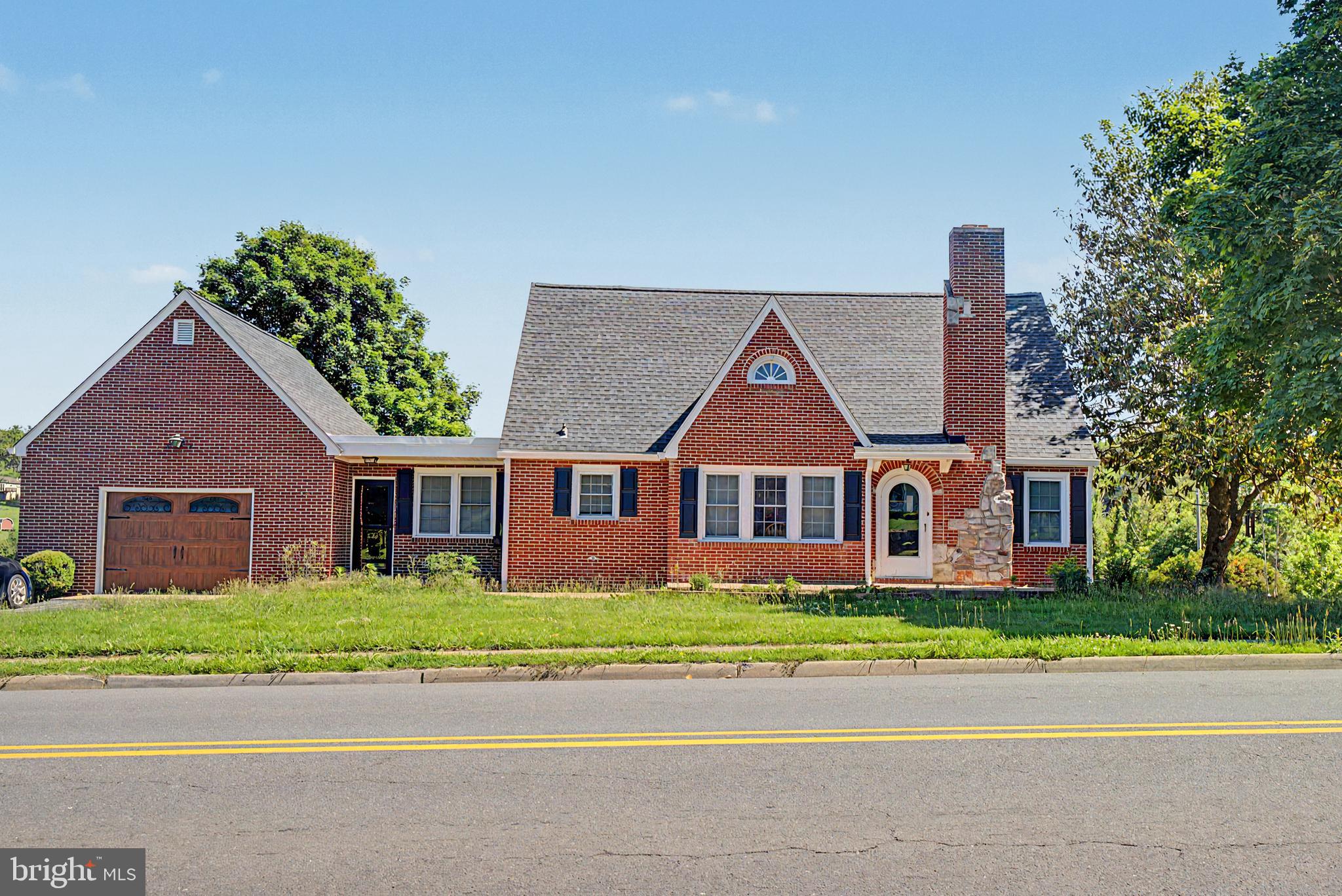 342 W OLD CROSS ROAD