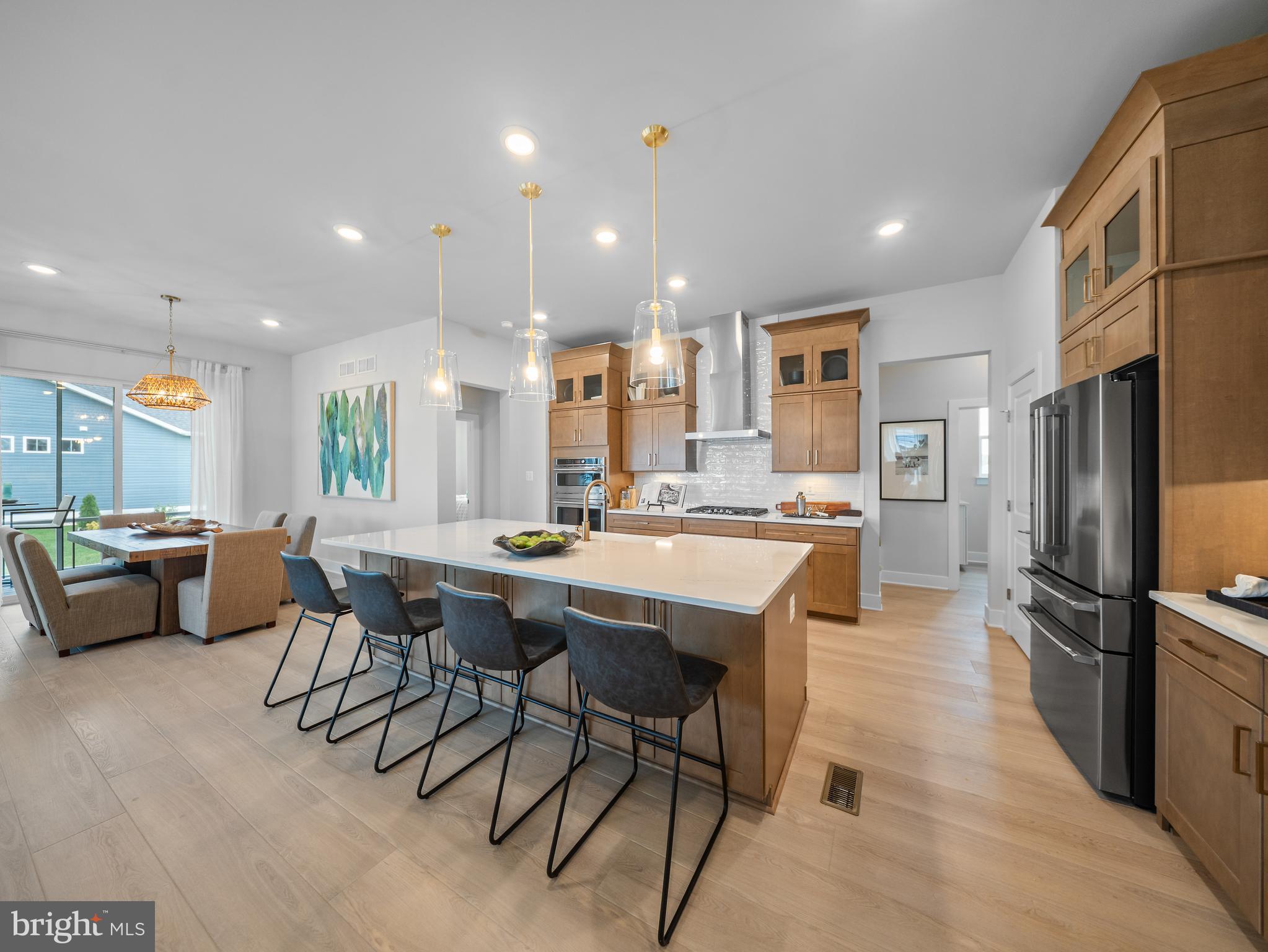 TBB PITCH PINE COURT PALMETTO