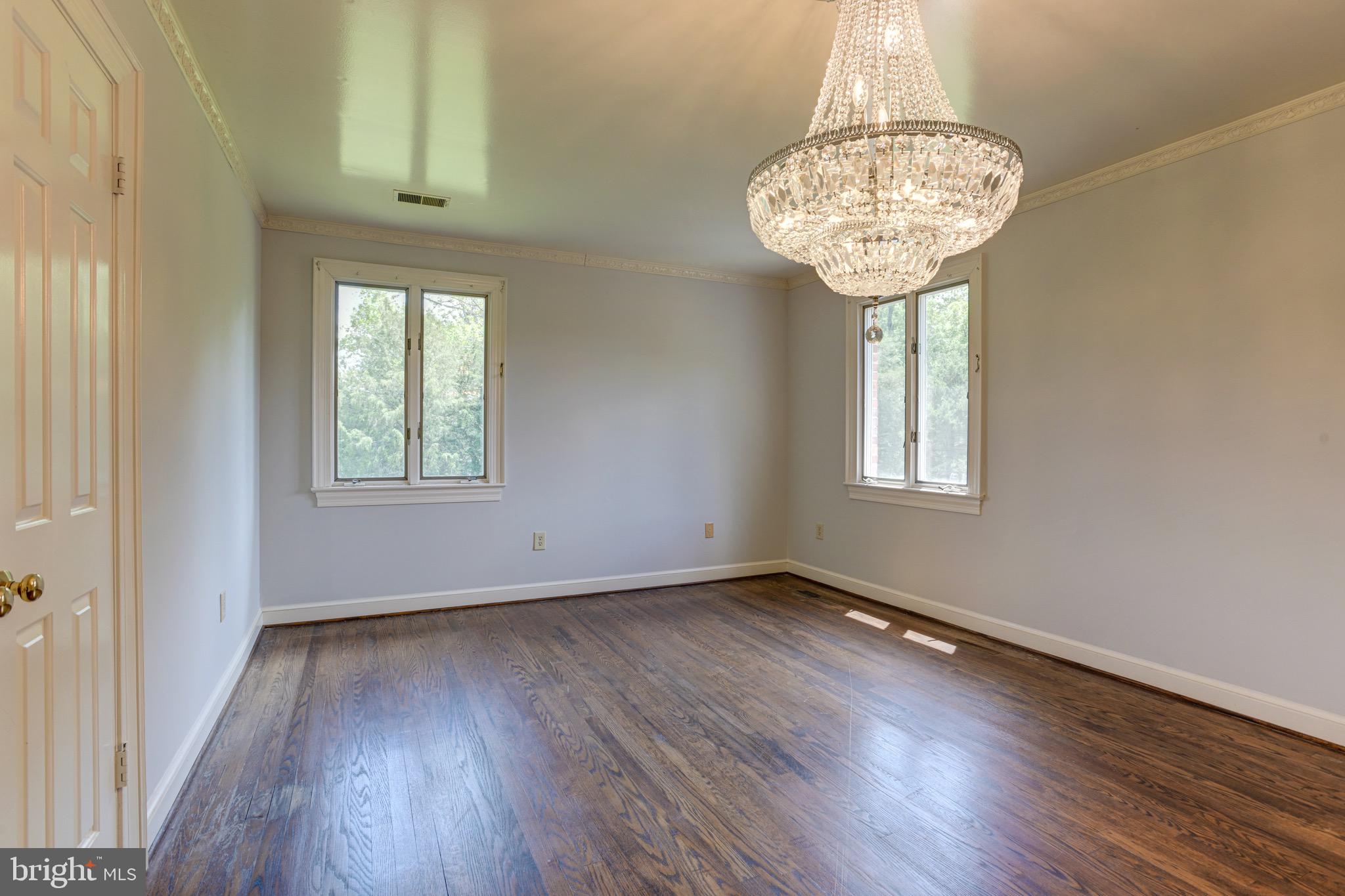 MERRY GO ROUND FARM - Residential
