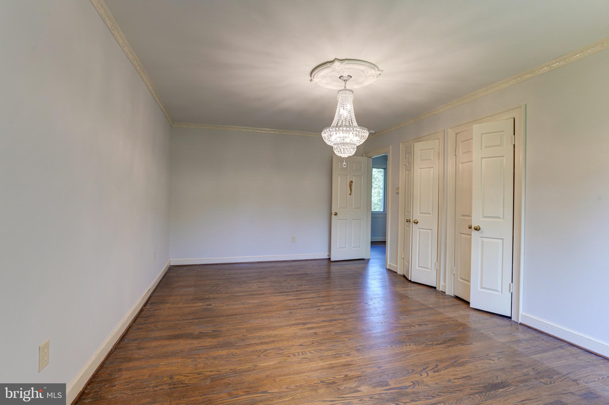 MERRY GO ROUND FARM - Residential