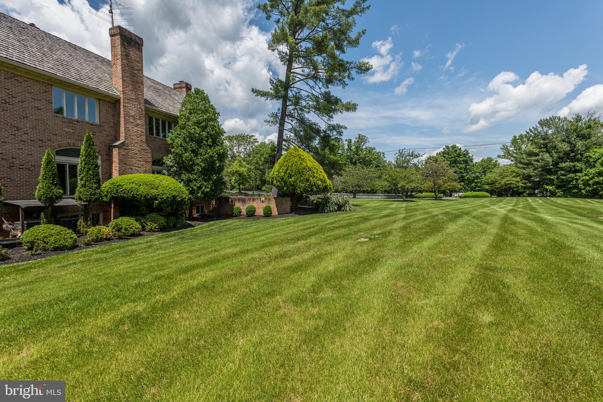 MERRY GO ROUND FARM - Residential