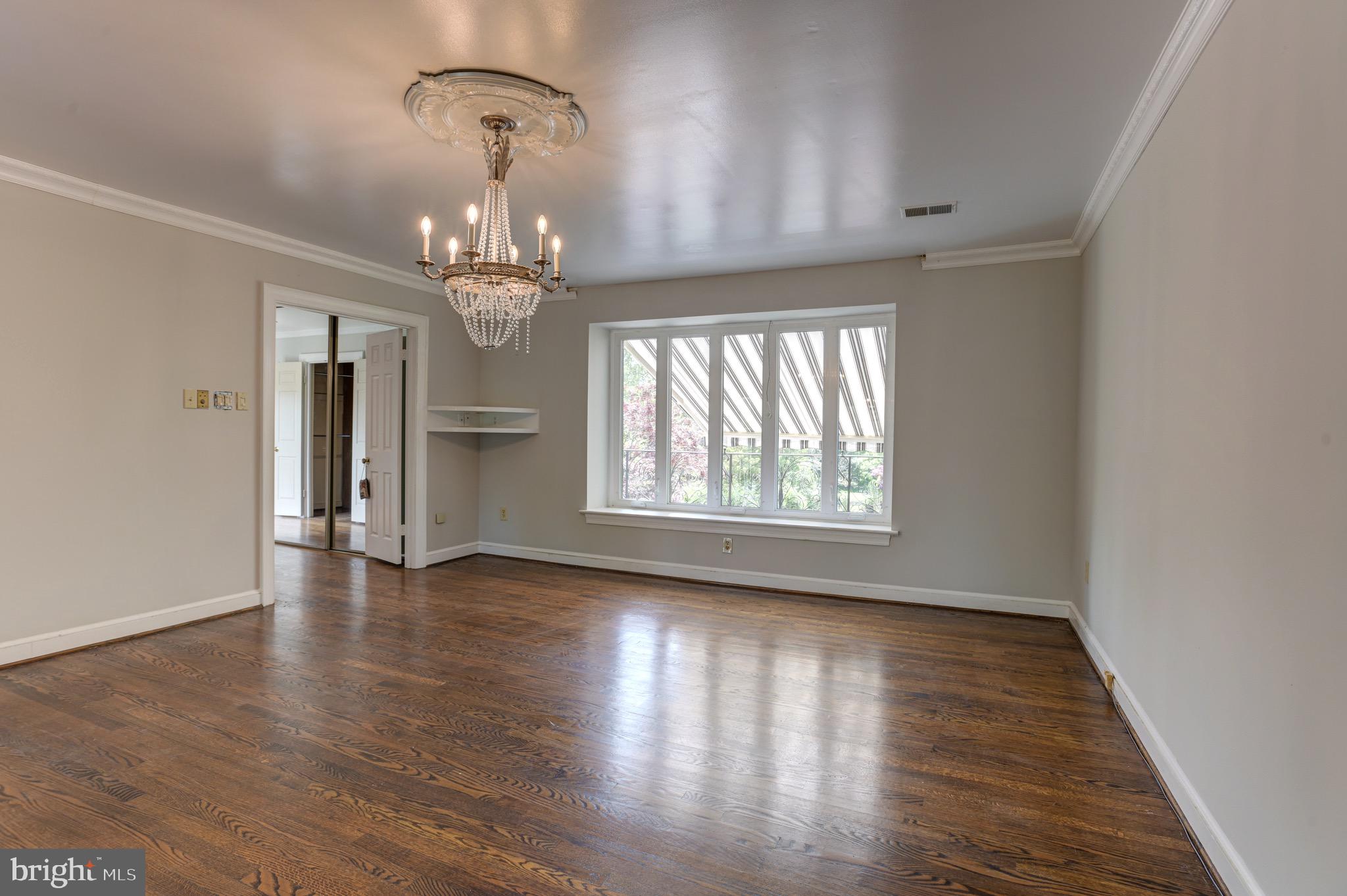 MERRY GO ROUND FARM - Residential