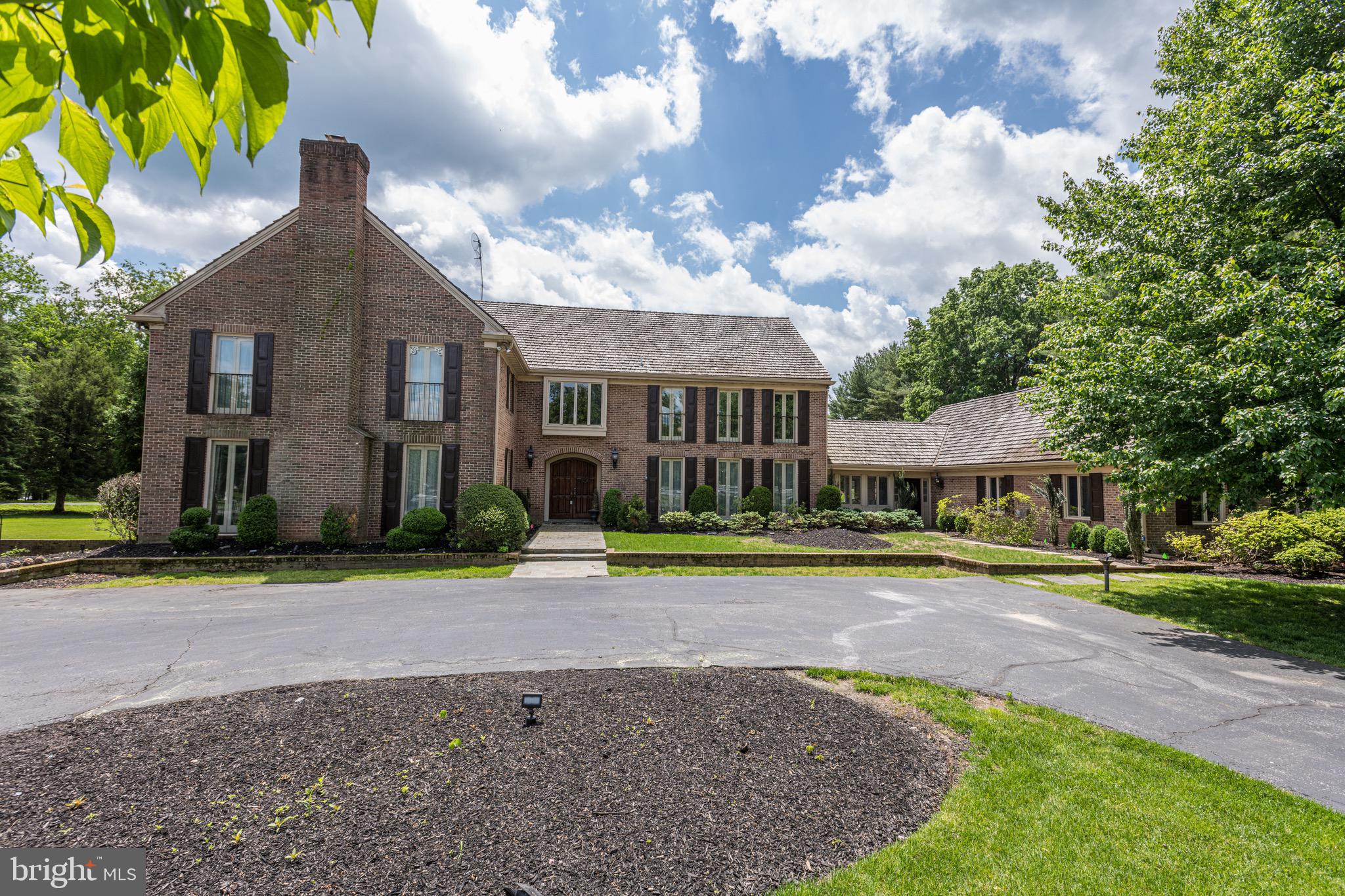 MERRY GO ROUND FARM - Residential