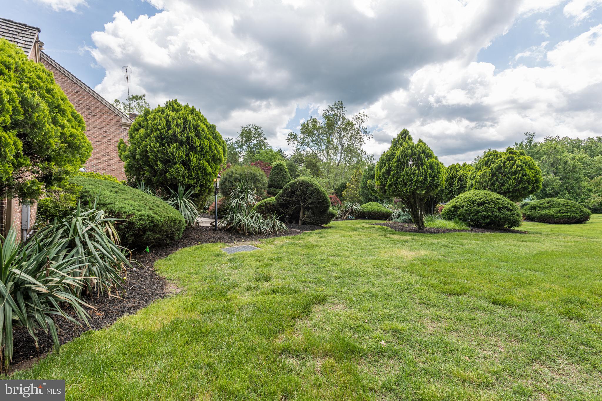 MERRY GO ROUND FARM - Residential