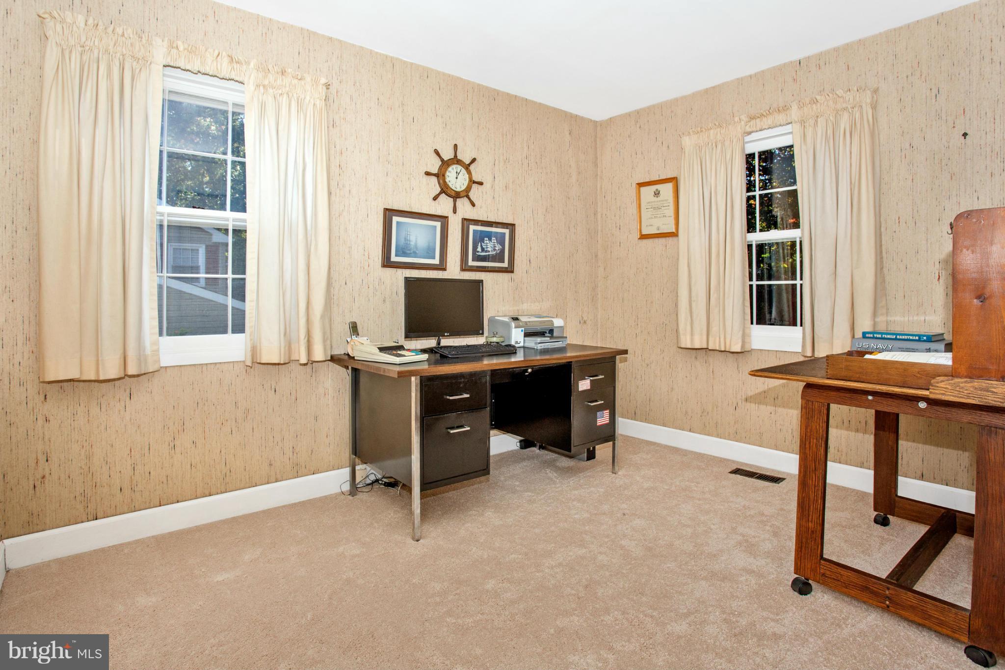 VICTORIA HEIGHTS - Residential