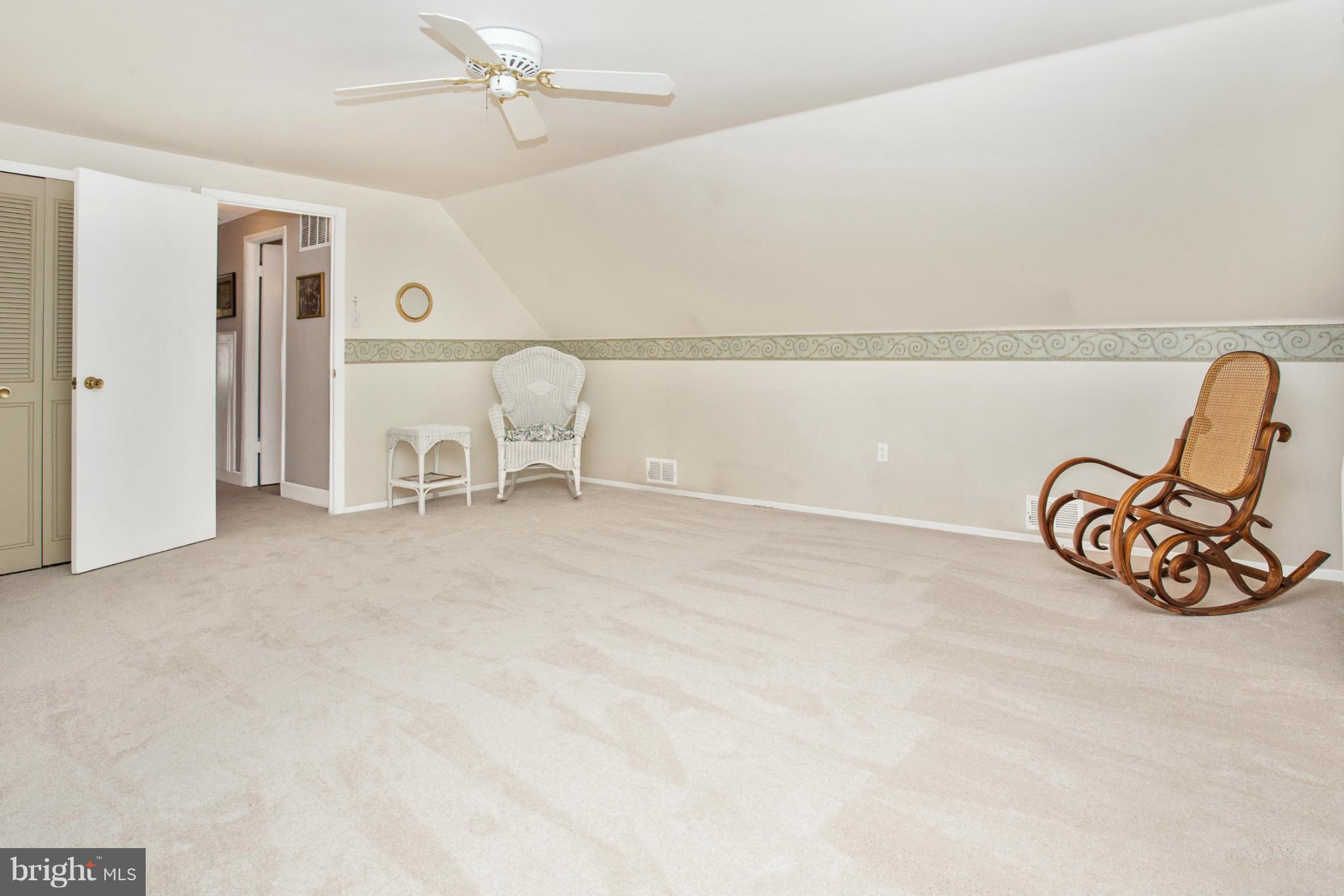 VICTORIA HEIGHTS - Residential