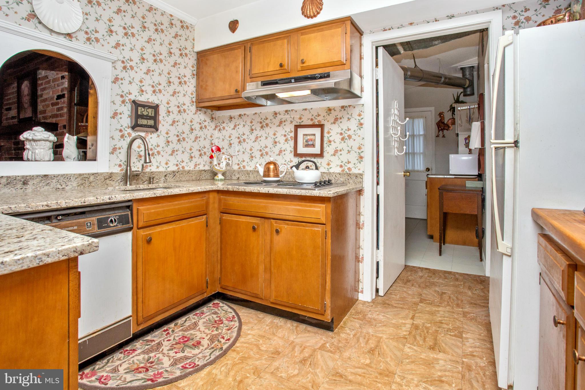 VICTORIA HEIGHTS - Residential