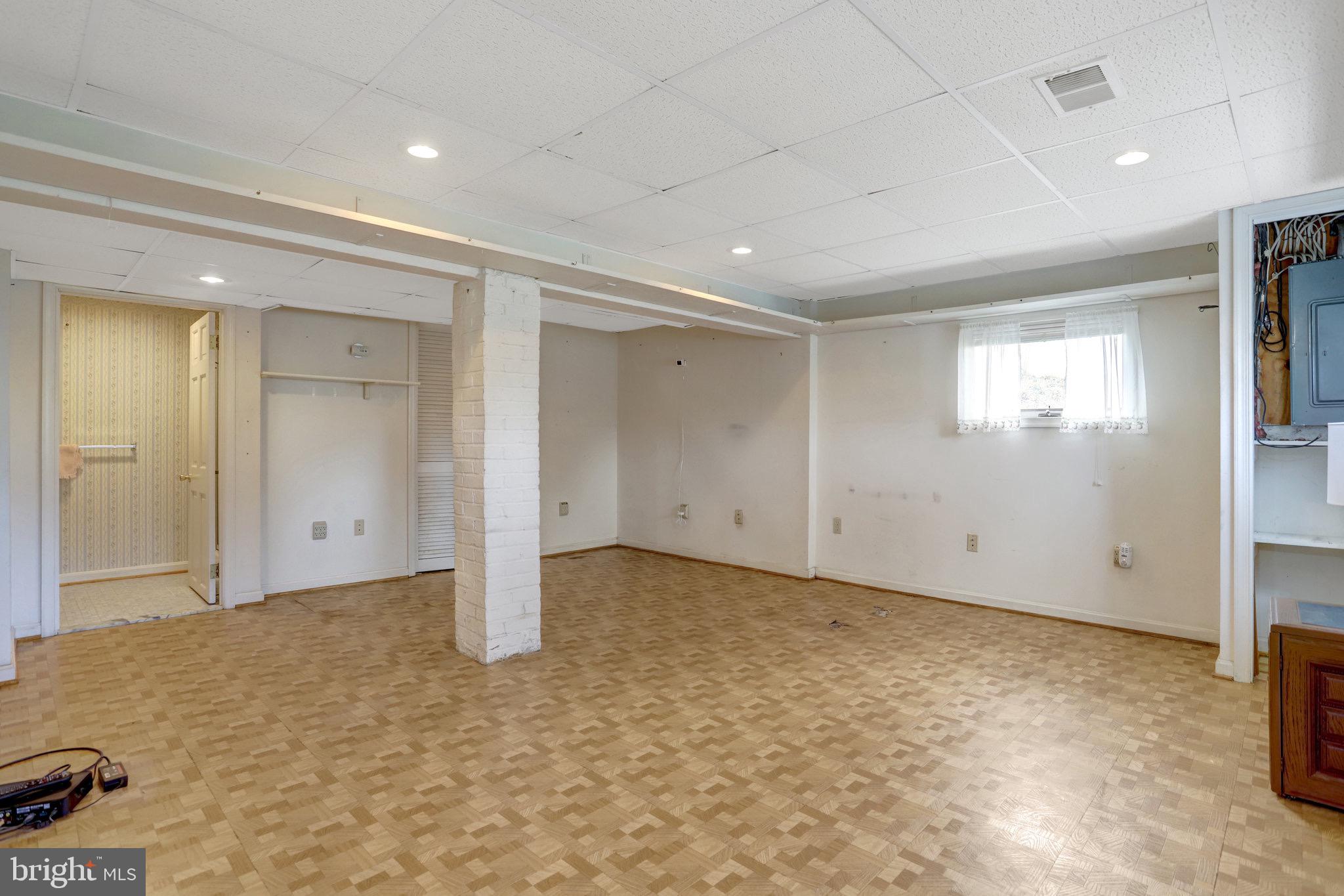 FOSTORIA - Residential