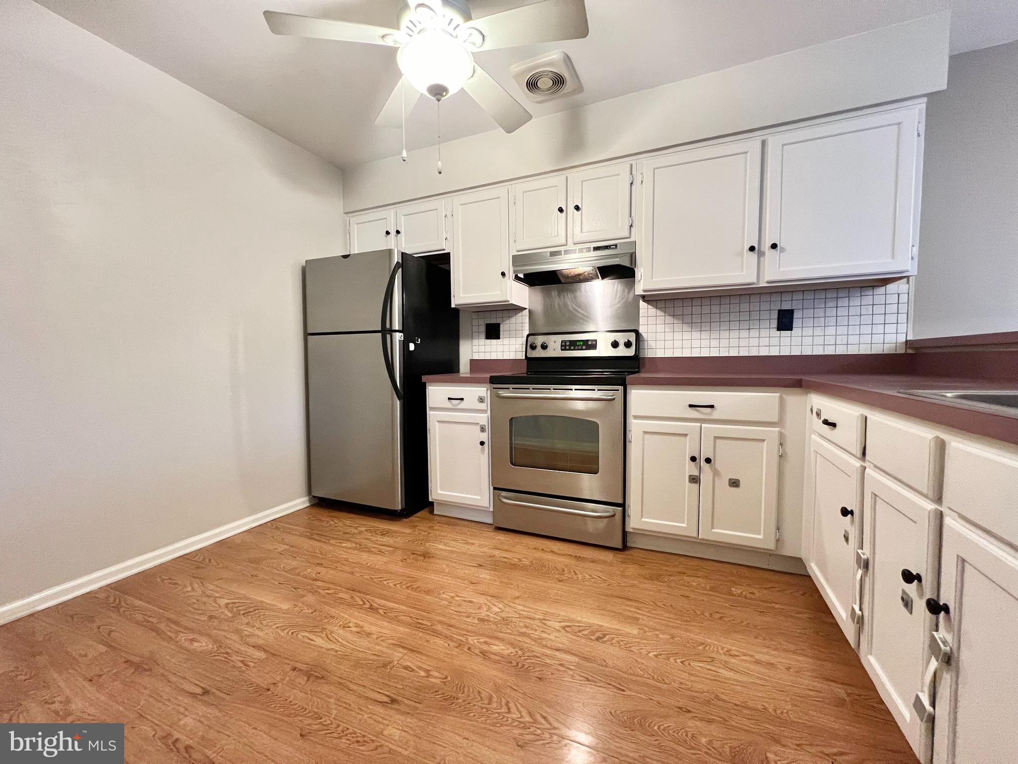 SAW MILL VALLEY - Residential Lease