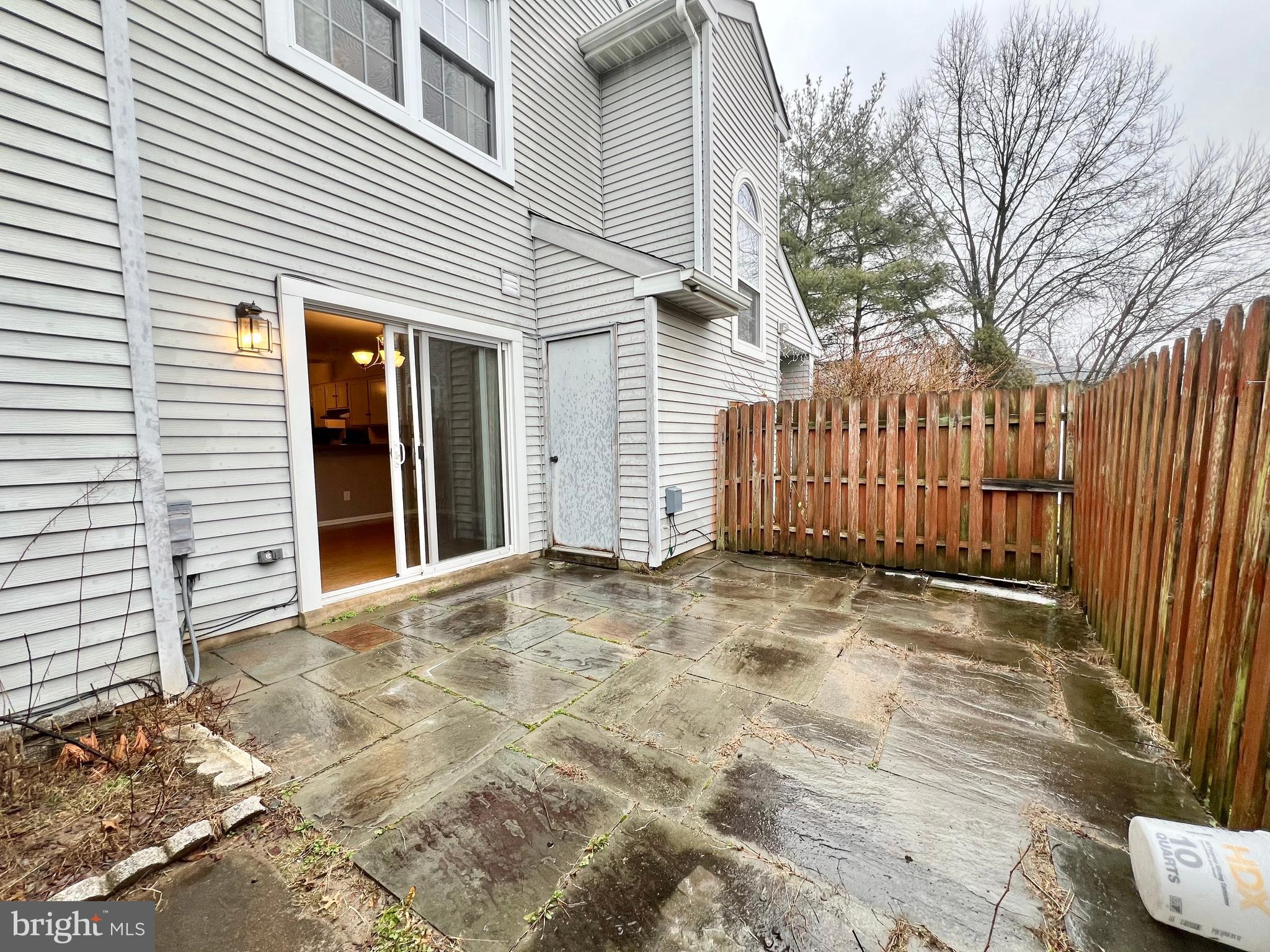 SAW MILL VALLEY - Residential Lease