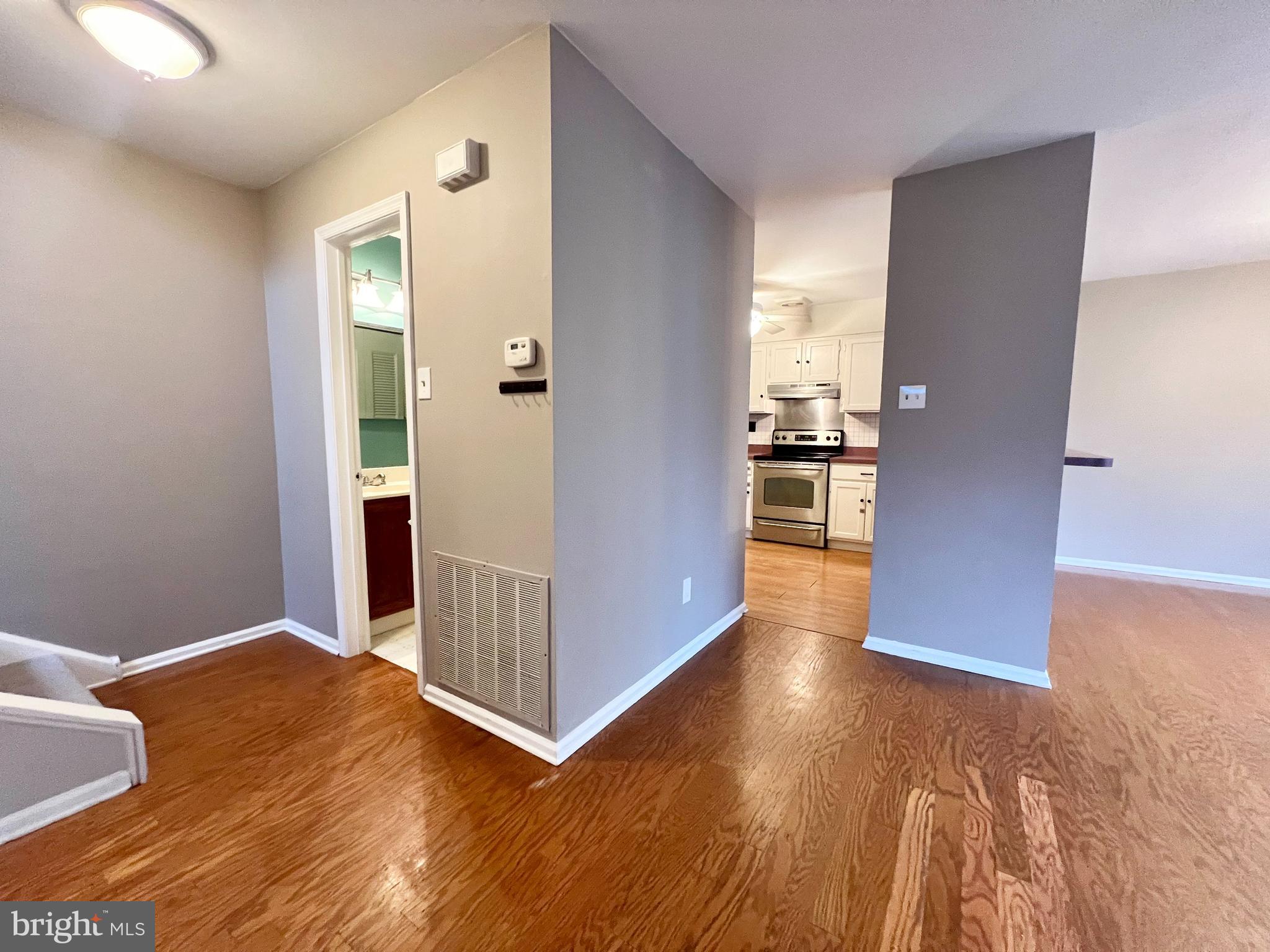 SAW MILL VALLEY - Residential Lease