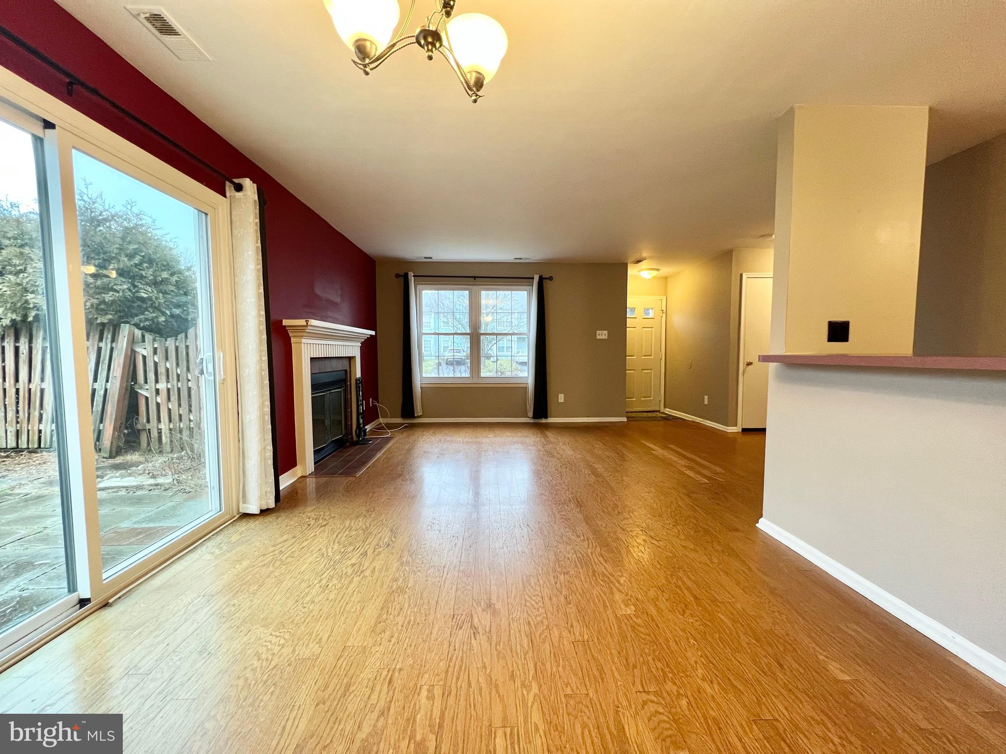 SAW MILL VALLEY - Residential Lease