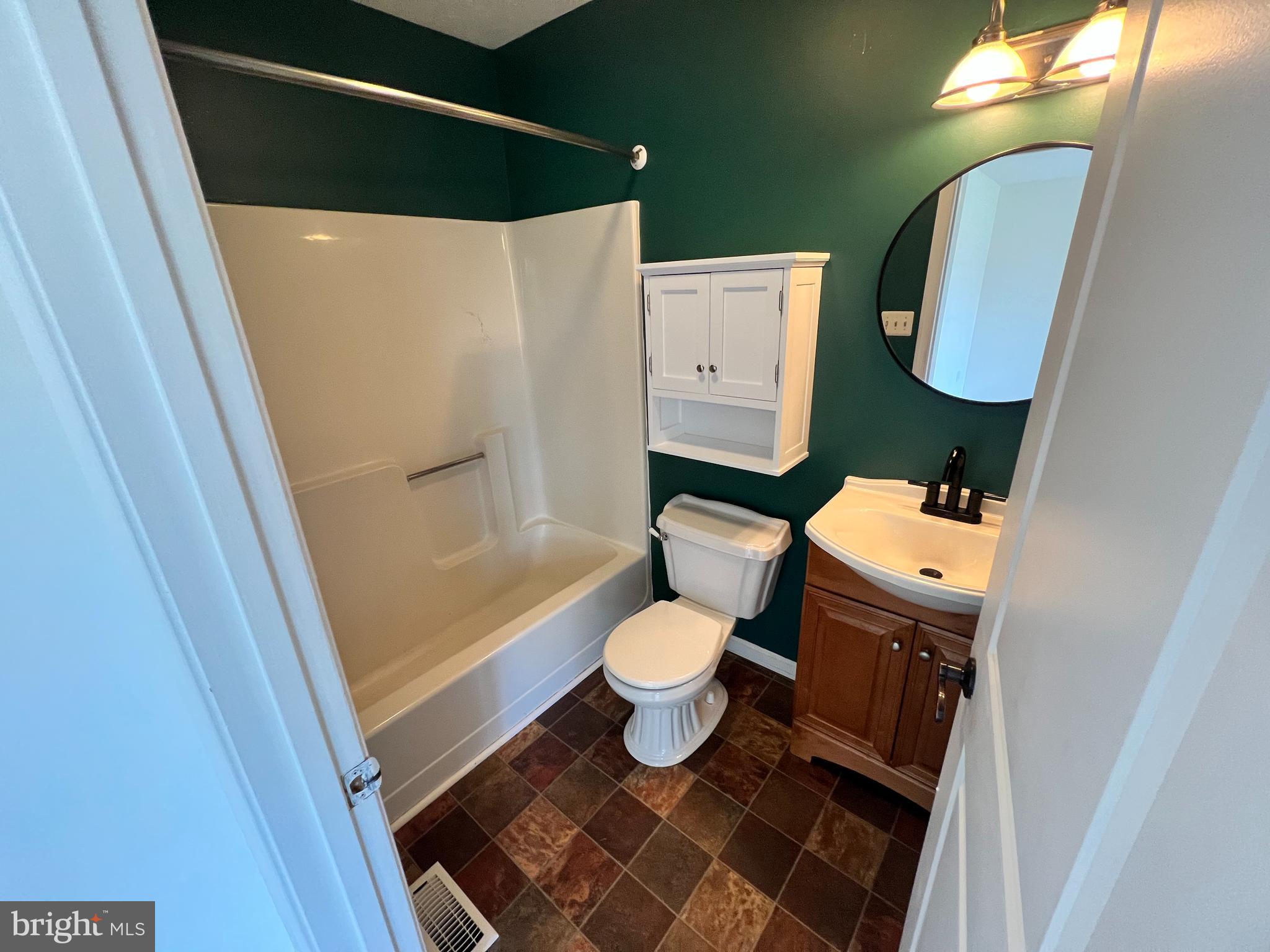 NORTHWOOD RANCH ESTATES - Residential Lease