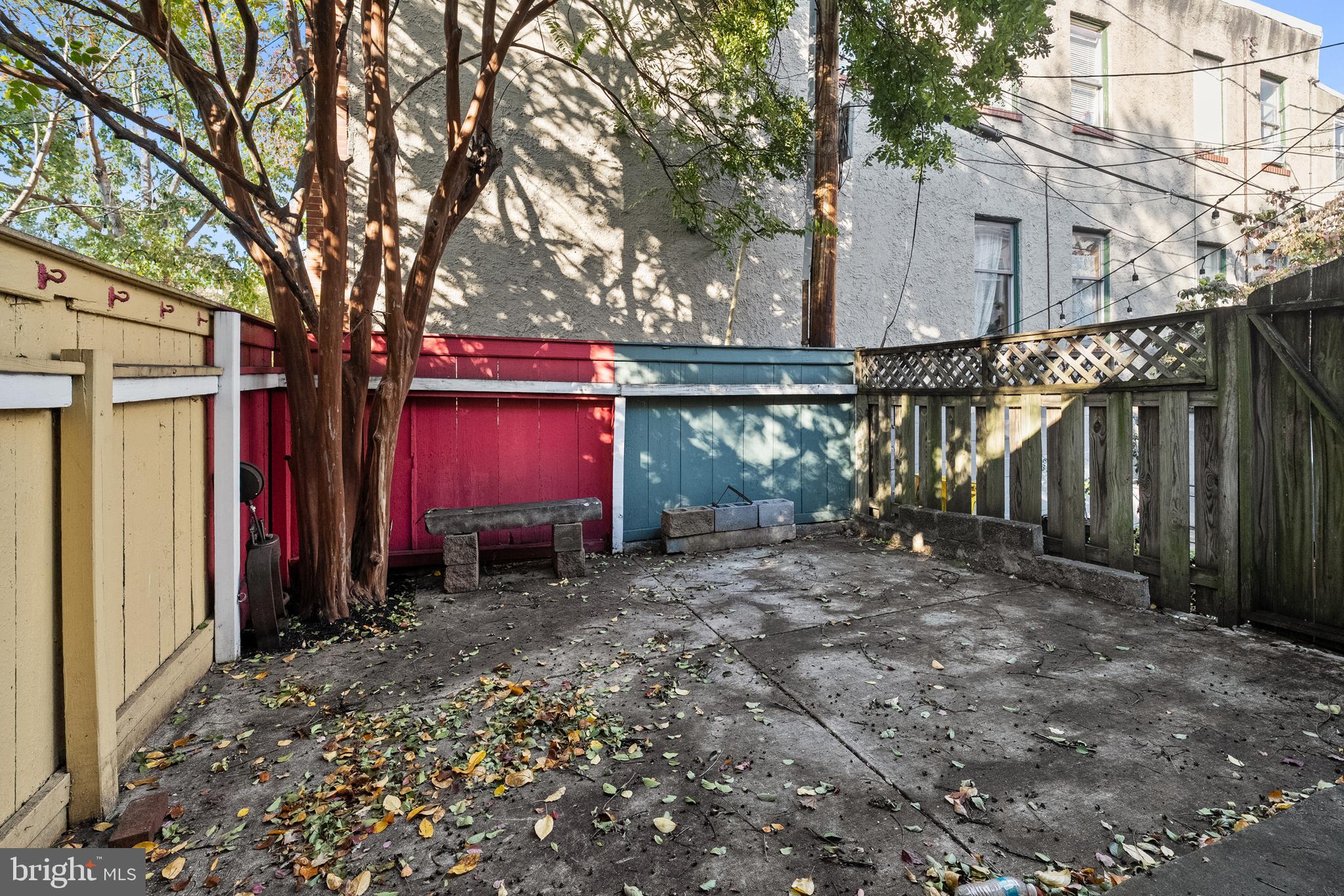 BUTCHERS HILL - Residential Lease