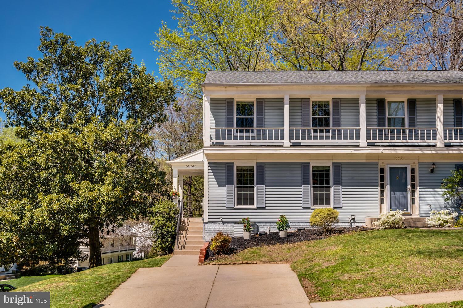 10601 REEDS LANDING CIRCLE