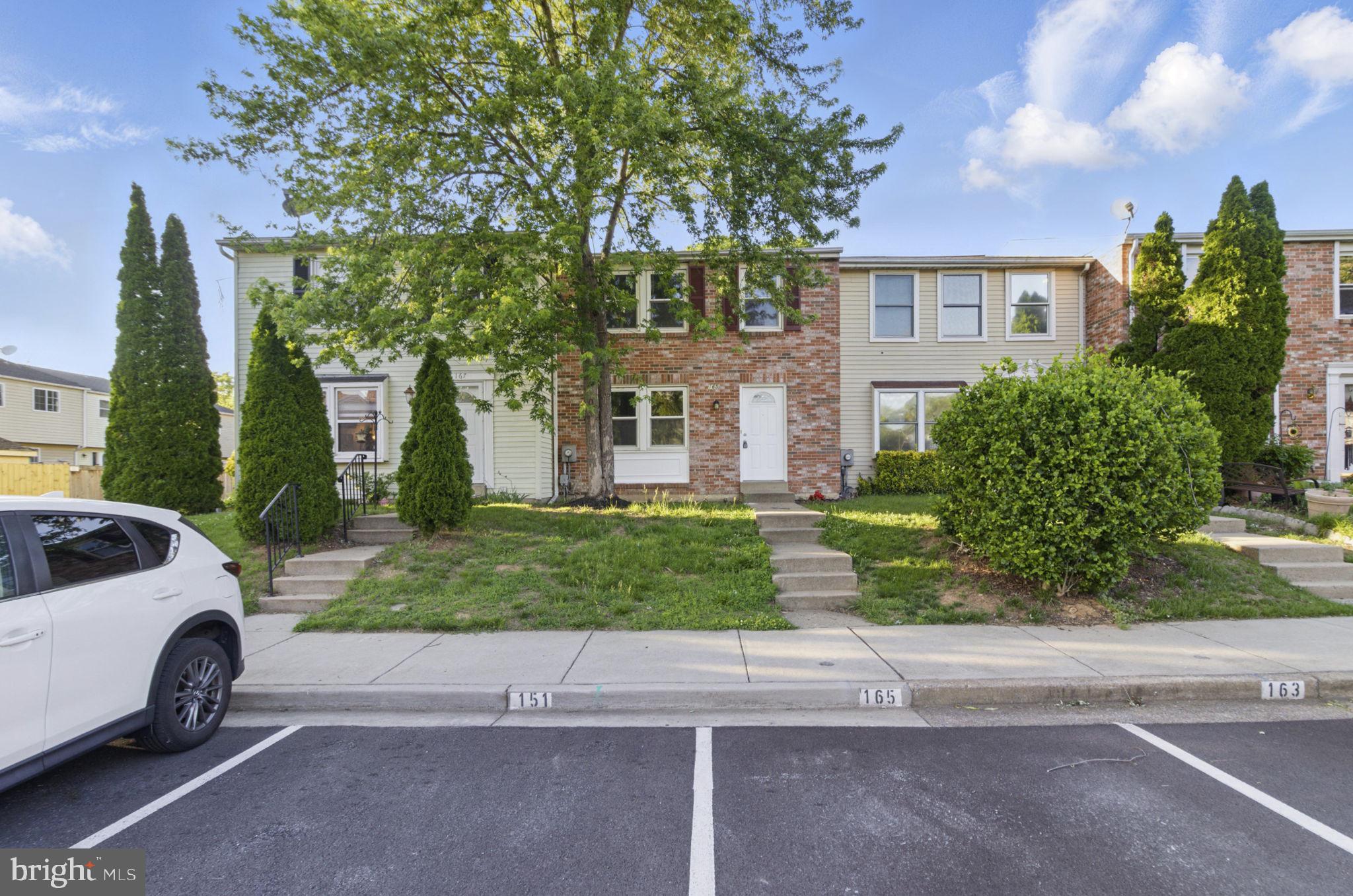 165 FAIRFIELD DRIVE